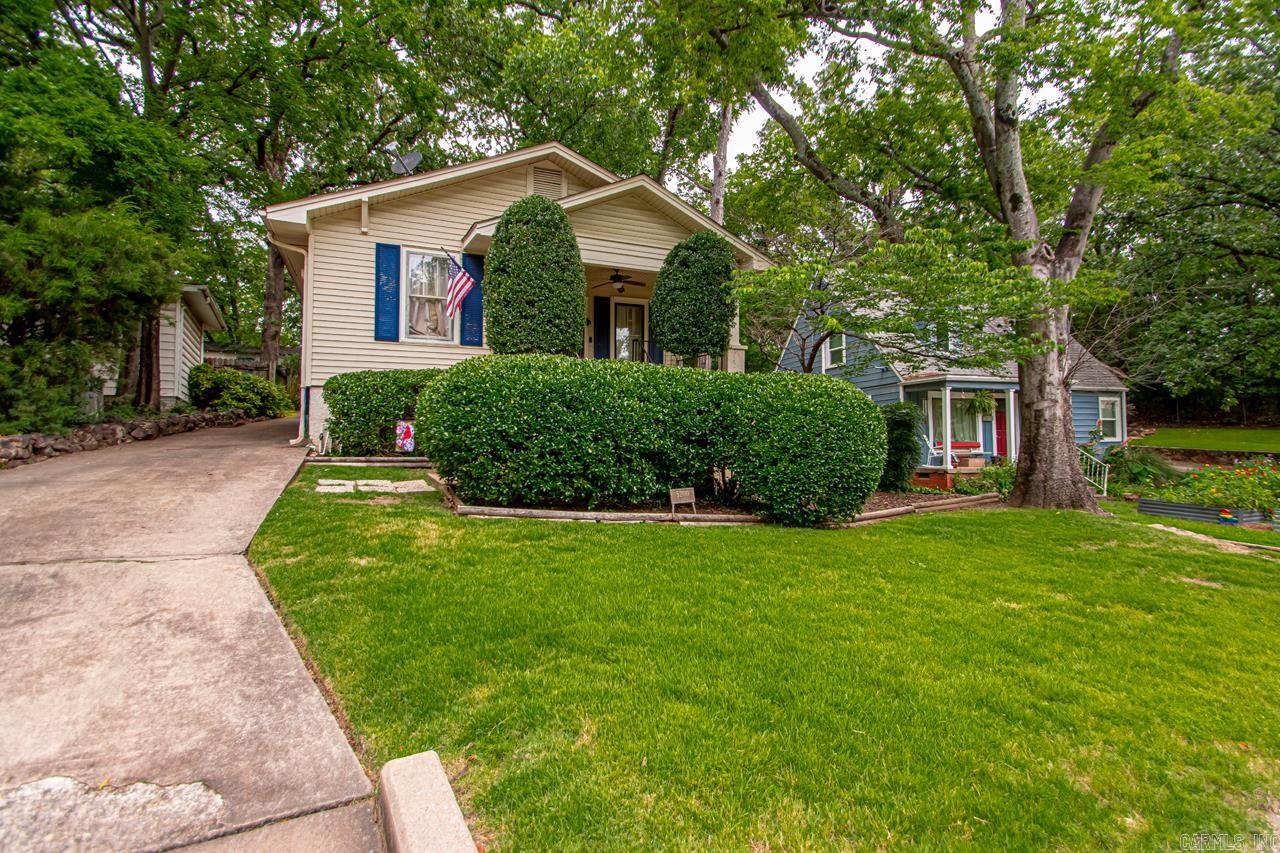 PULASKI HEIGHTS - Residential