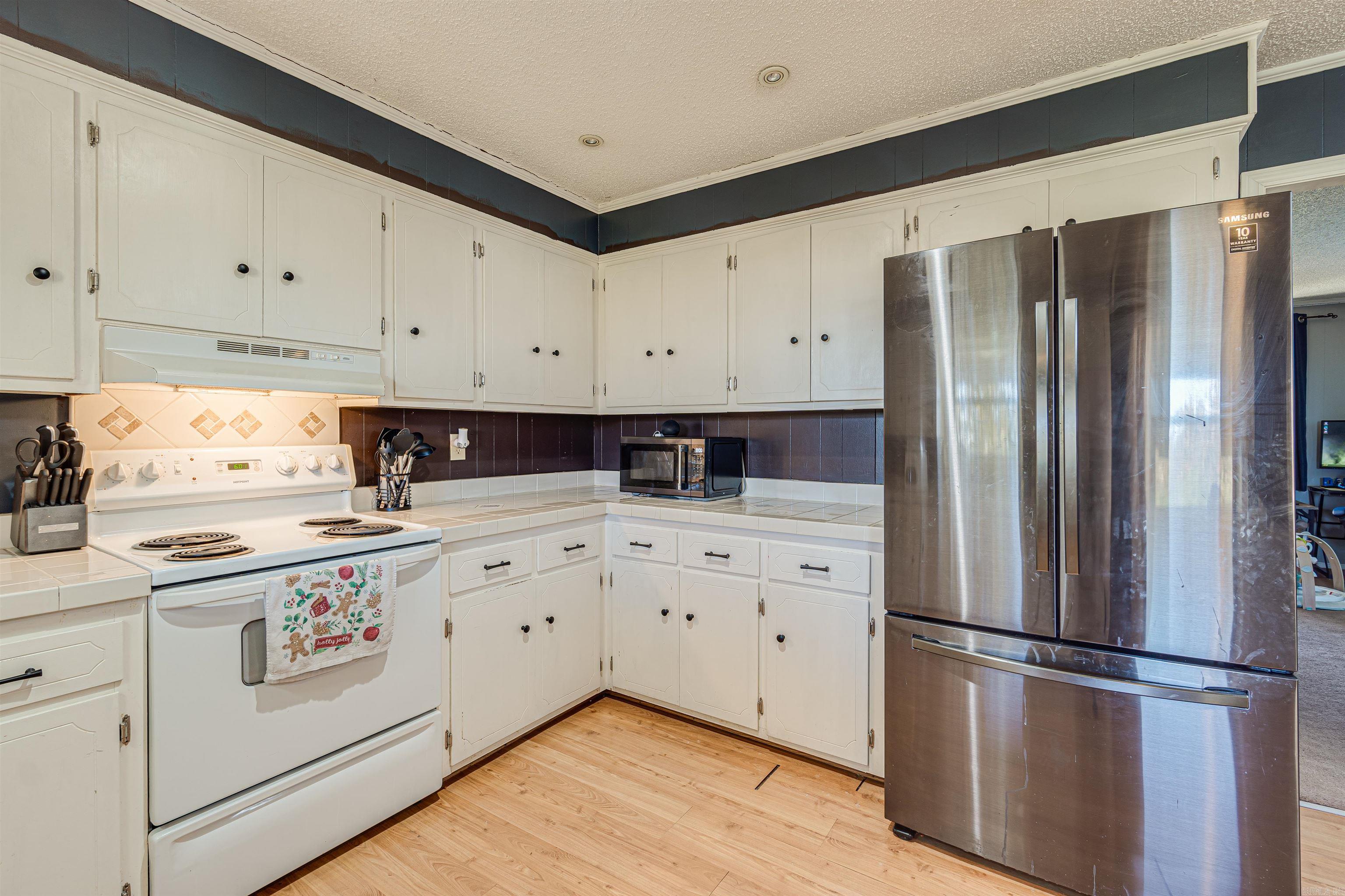 Hillside - Residential