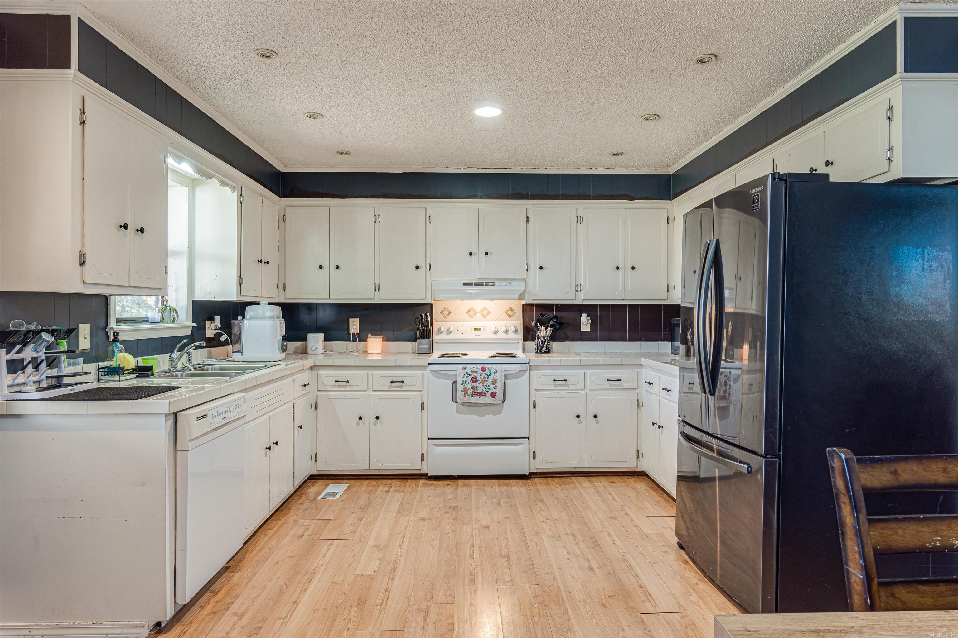 Hillside - Residential