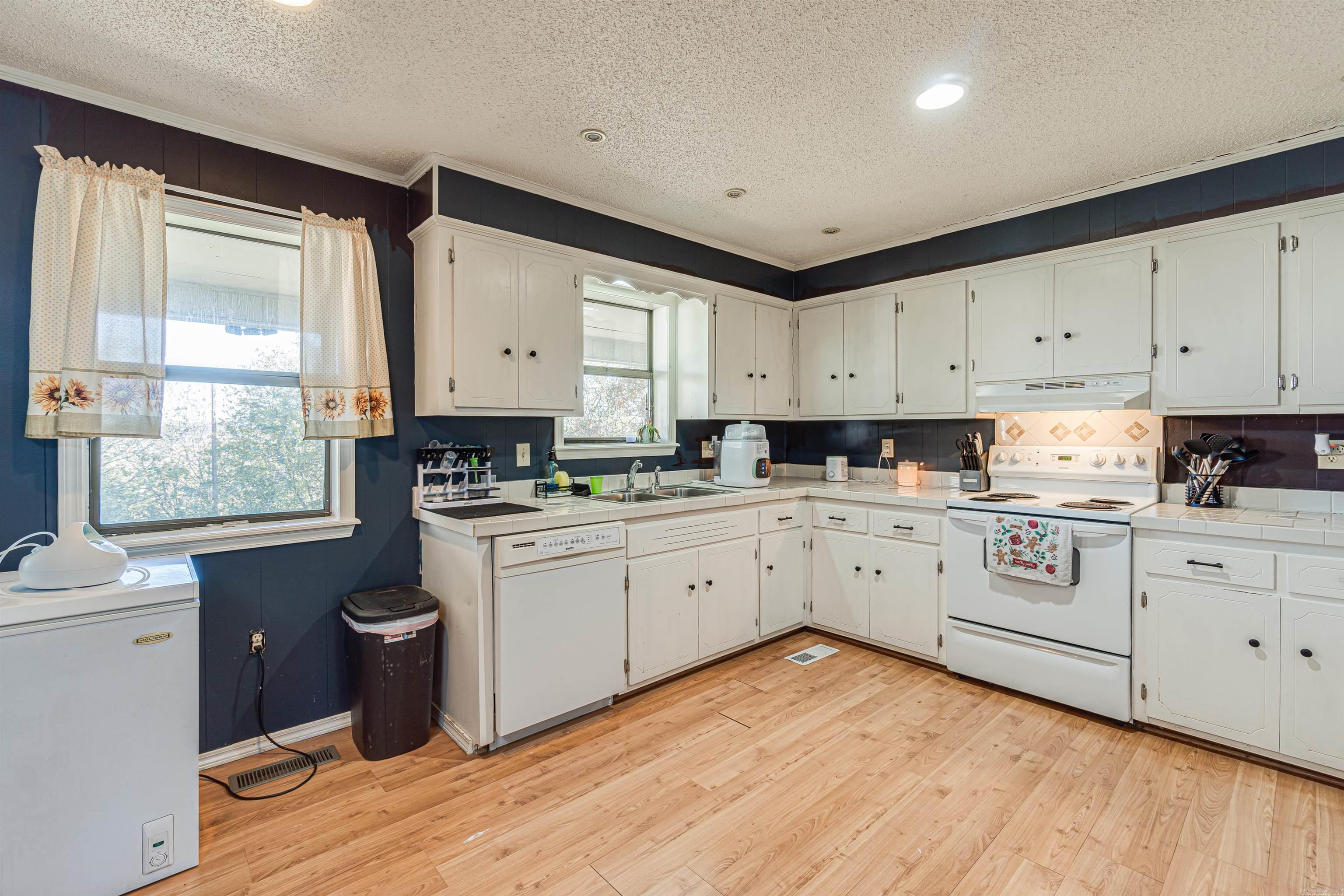 Hillside - Residential