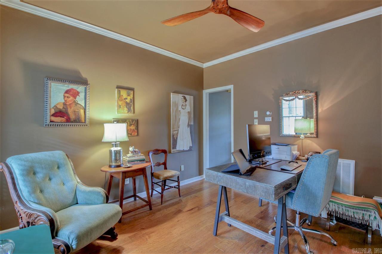 WINDSOR CT TOWNHOMES HPR - Residential