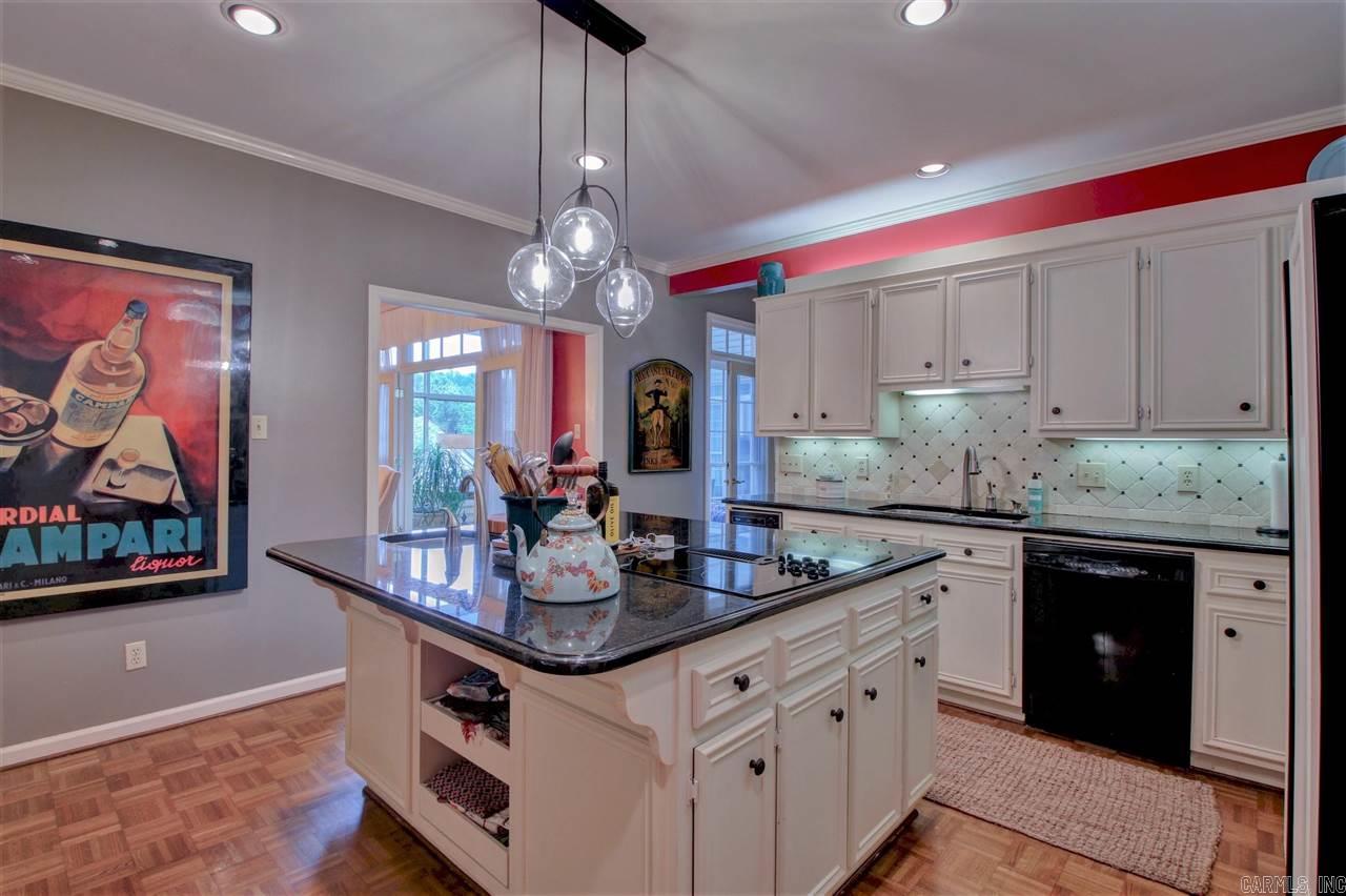 WINDSOR CT TOWNHOMES HPR - Residential