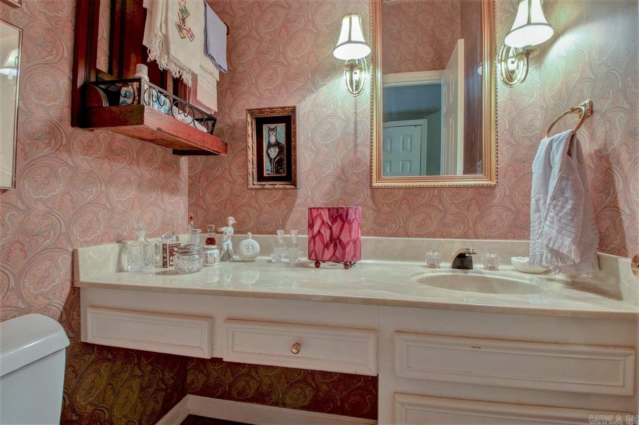 WINDSOR CT TOWNHOMES HPR - Residential