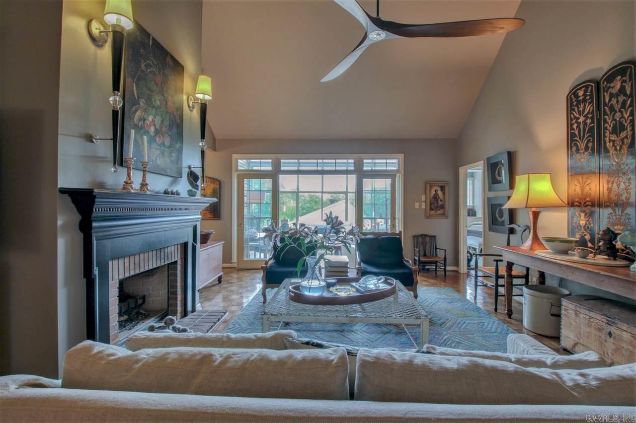 WINDSOR CT TOWNHOMES HPR - Residential