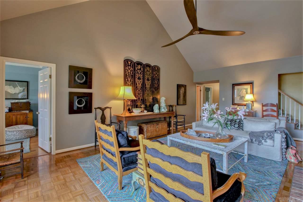 WINDSOR CT TOWNHOMES HPR - Residential