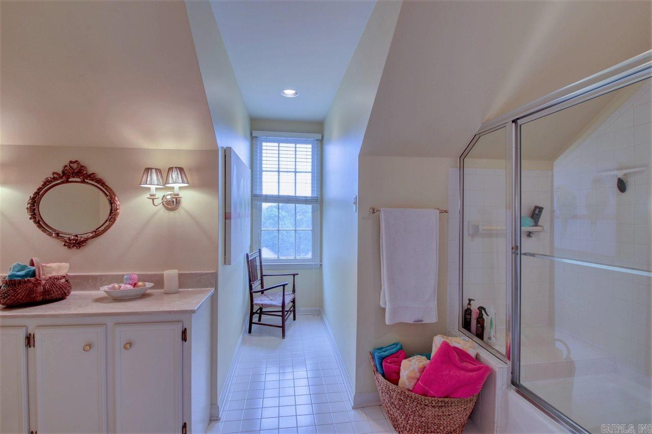 WINDSOR CT TOWNHOMES HPR - Residential