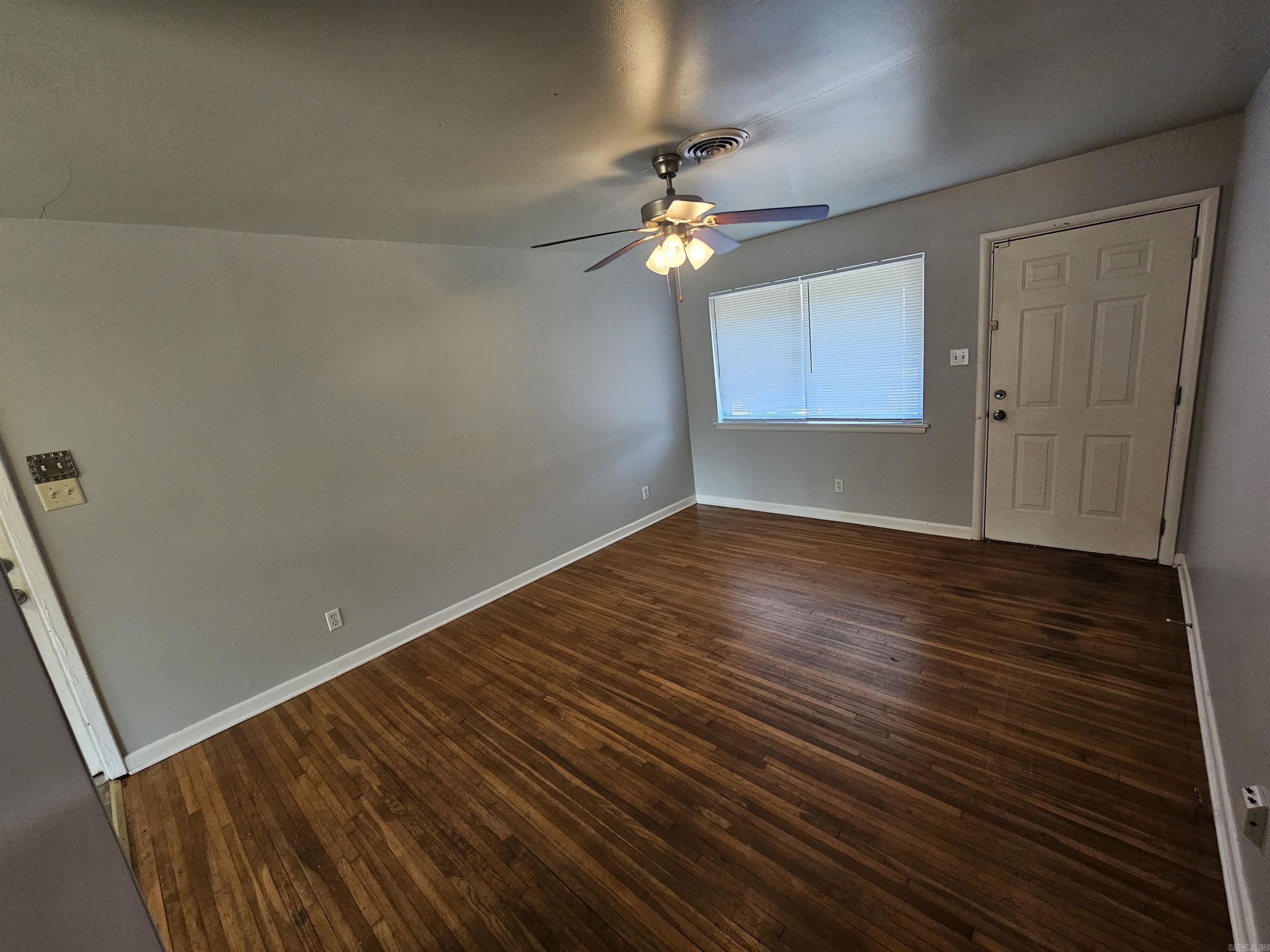 Ellis Acres - Residential Lease