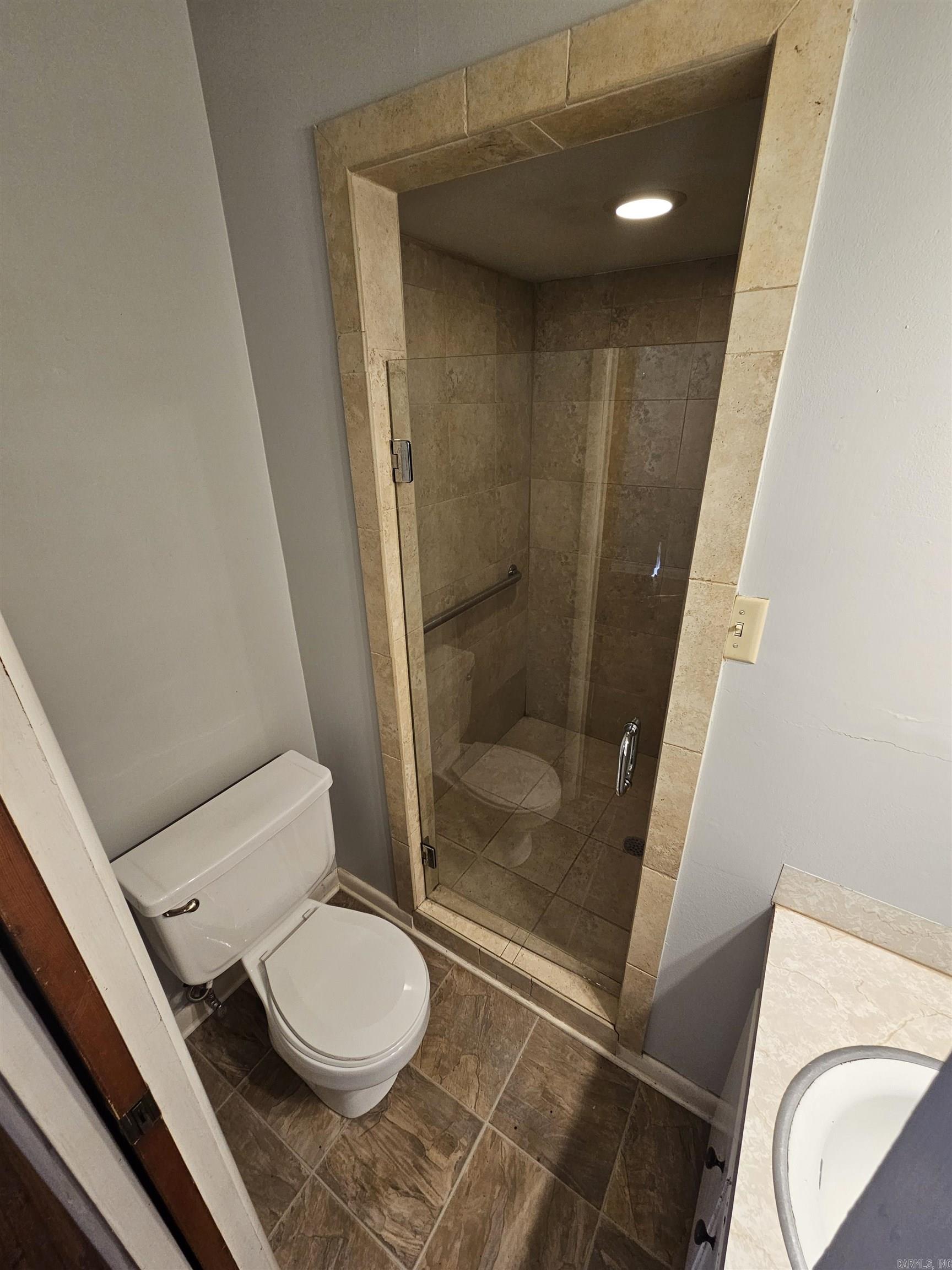 Ellis Acres - Residential Lease