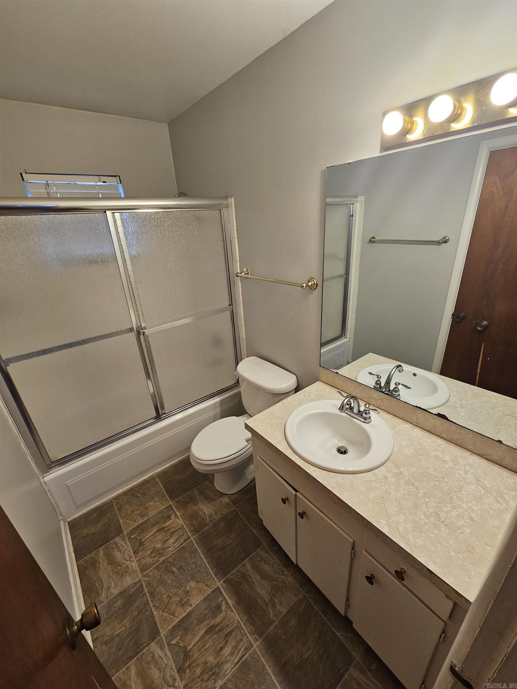 Ellis Acres - Residential Lease