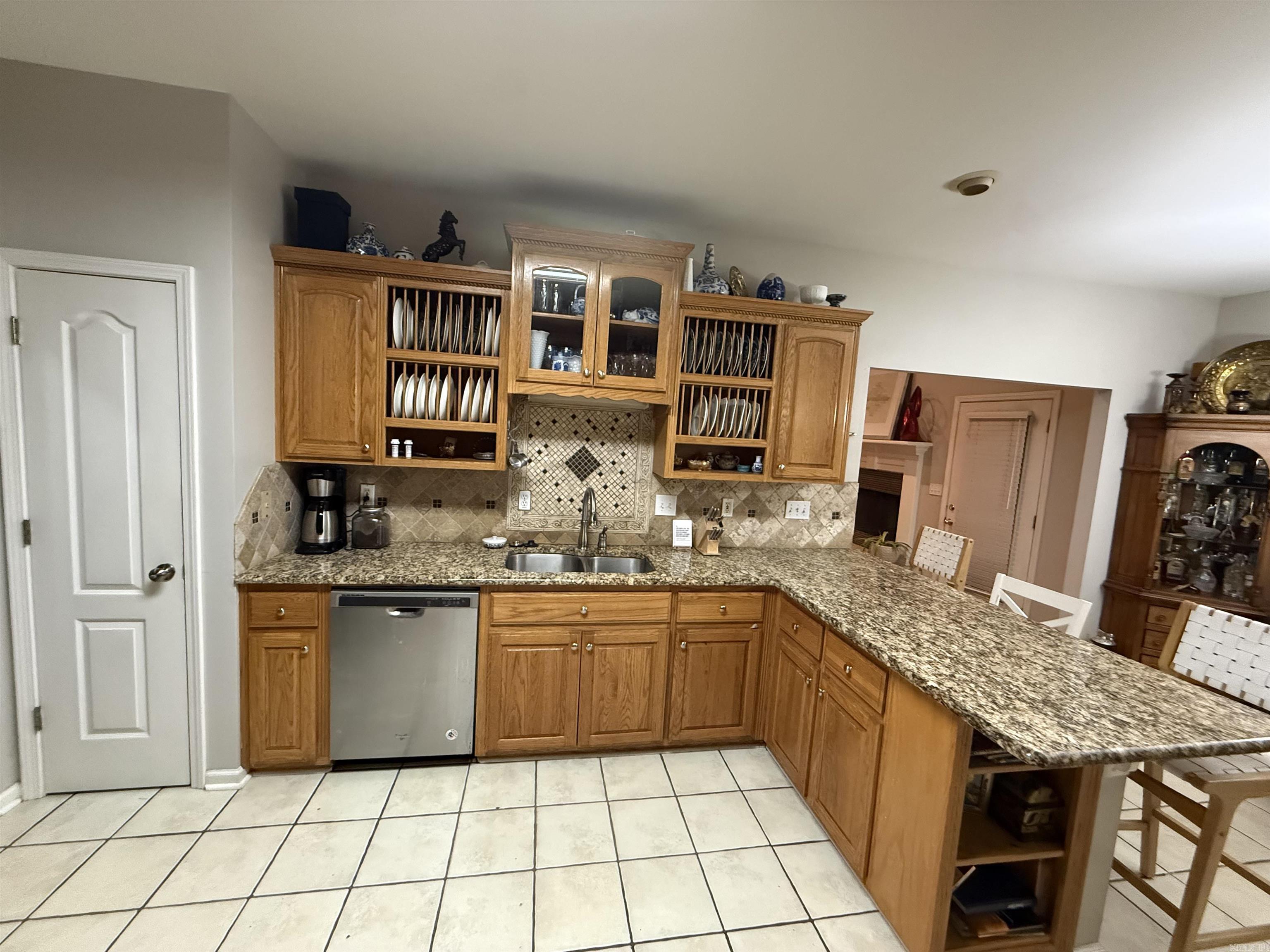 LEXINGTON PARK - Residential