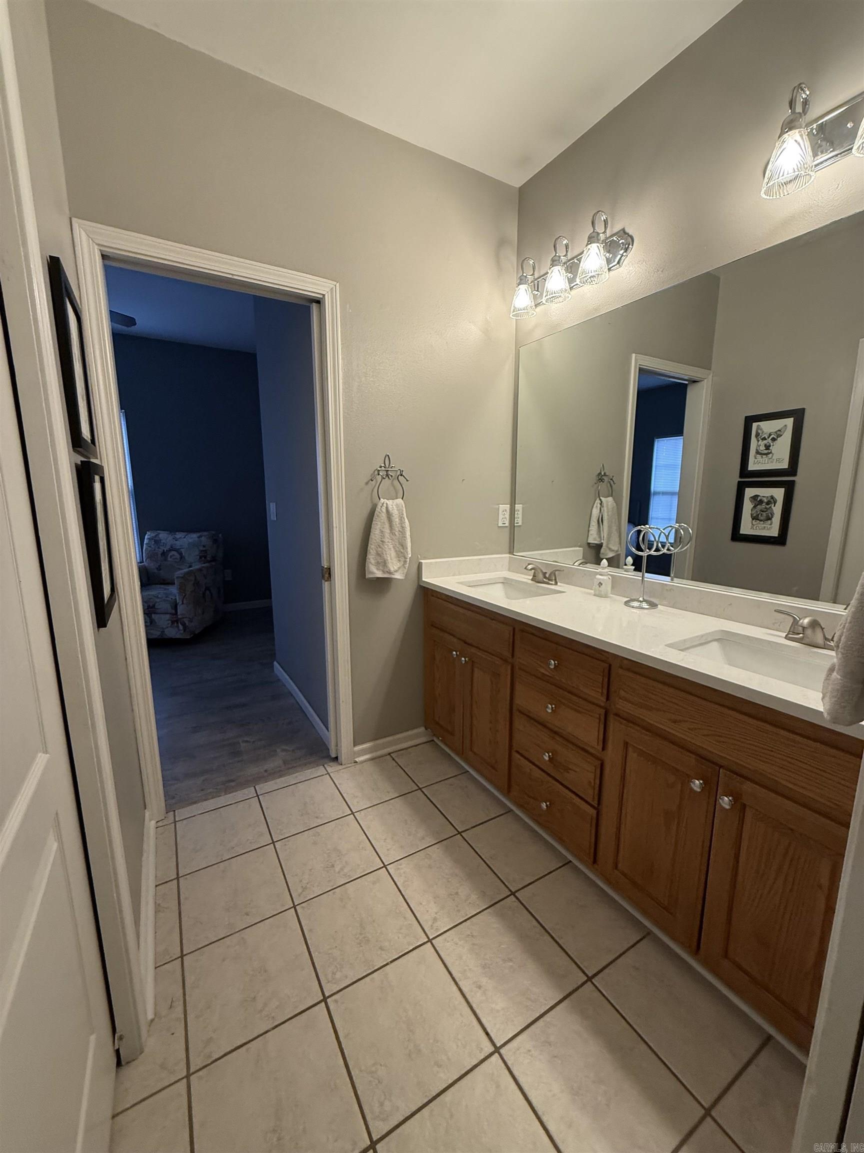 LEXINGTON PARK - Residential