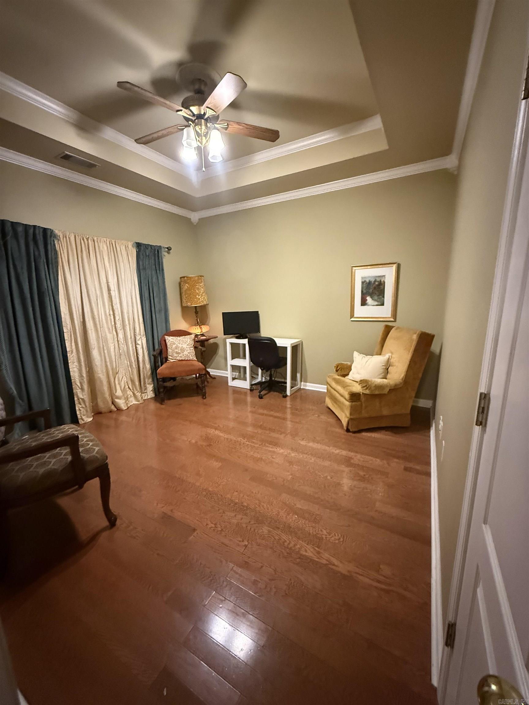 LEXINGTON PARK - Residential