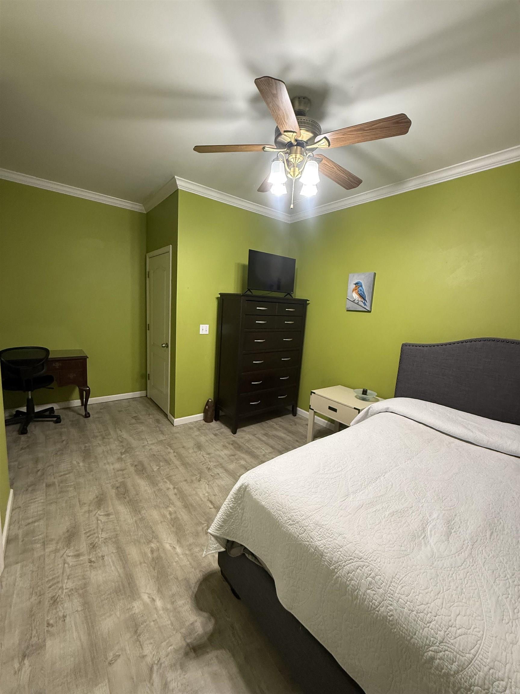 LEXINGTON PARK - Residential