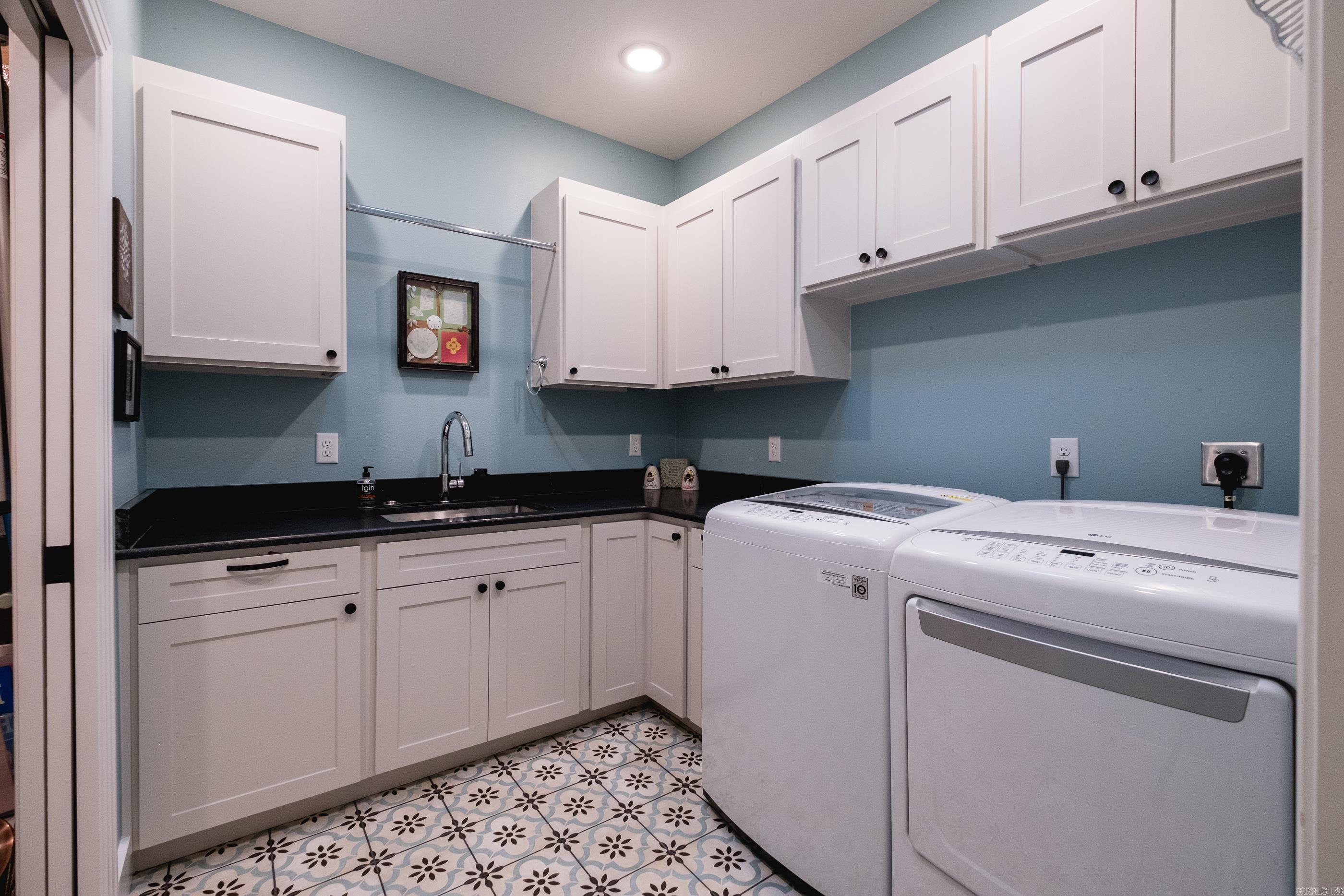 BELLES FLEURS - Residential