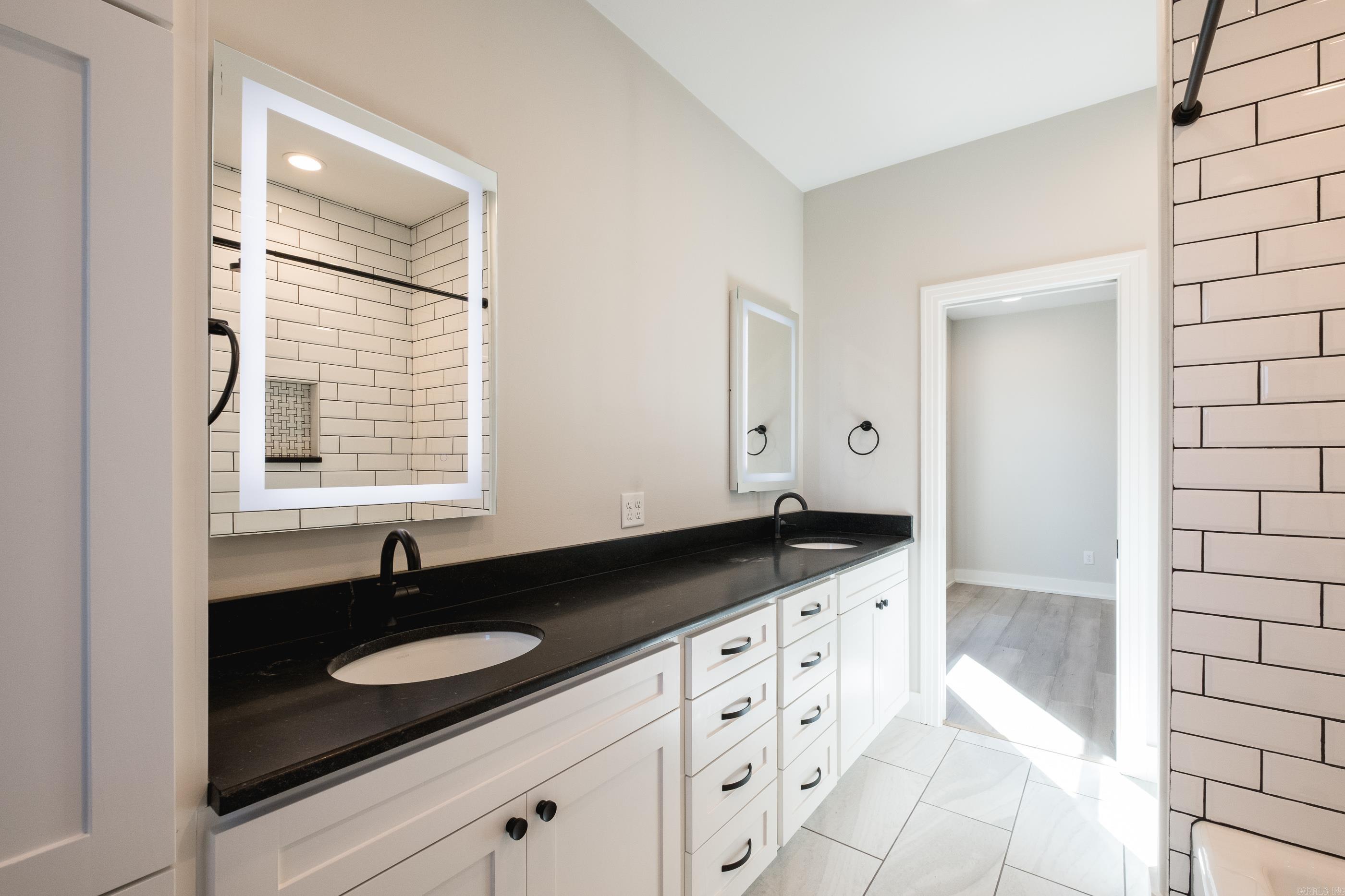 BELLES FLEURS - Residential