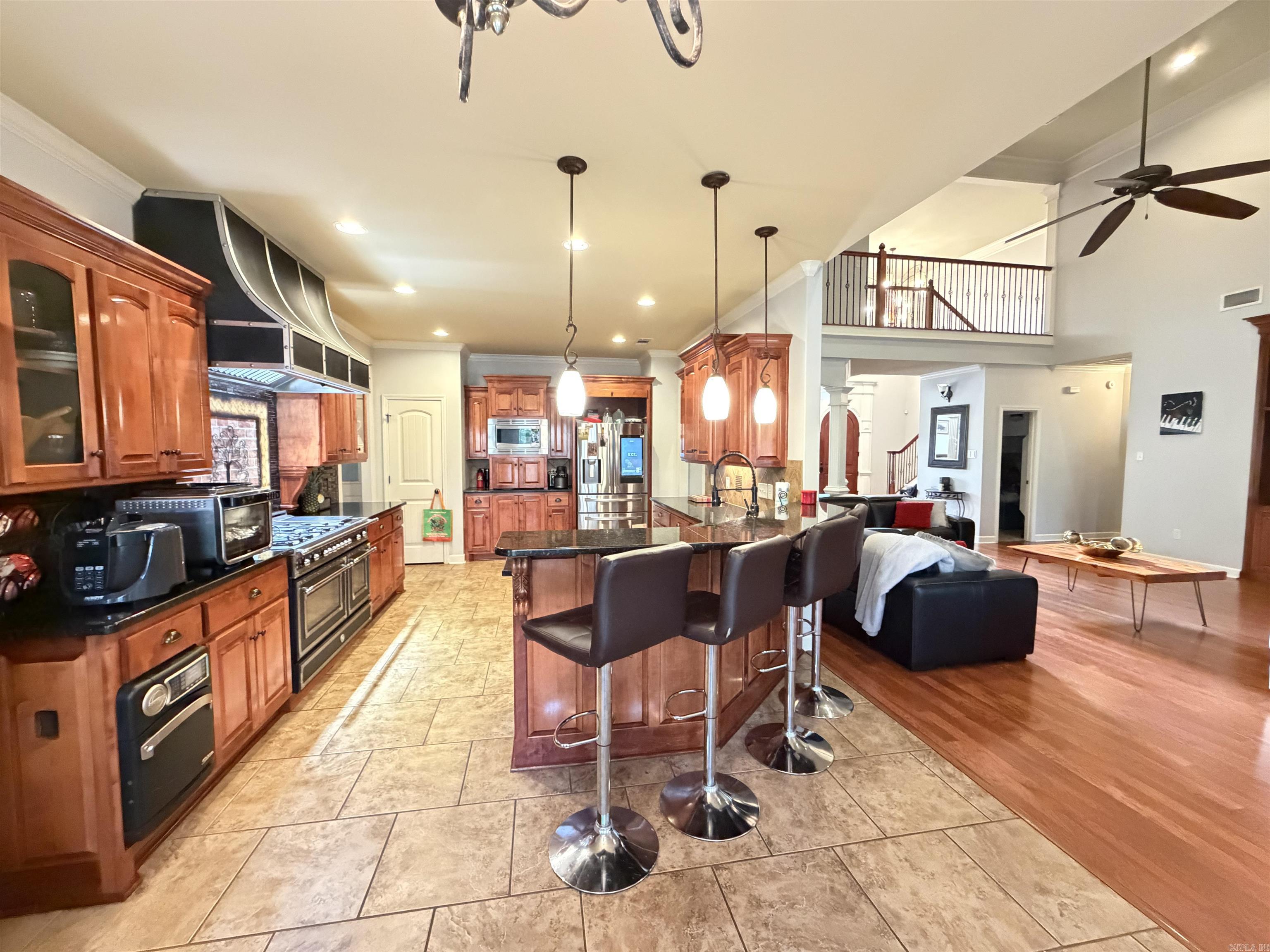 MILLERS CROSSING - Residential