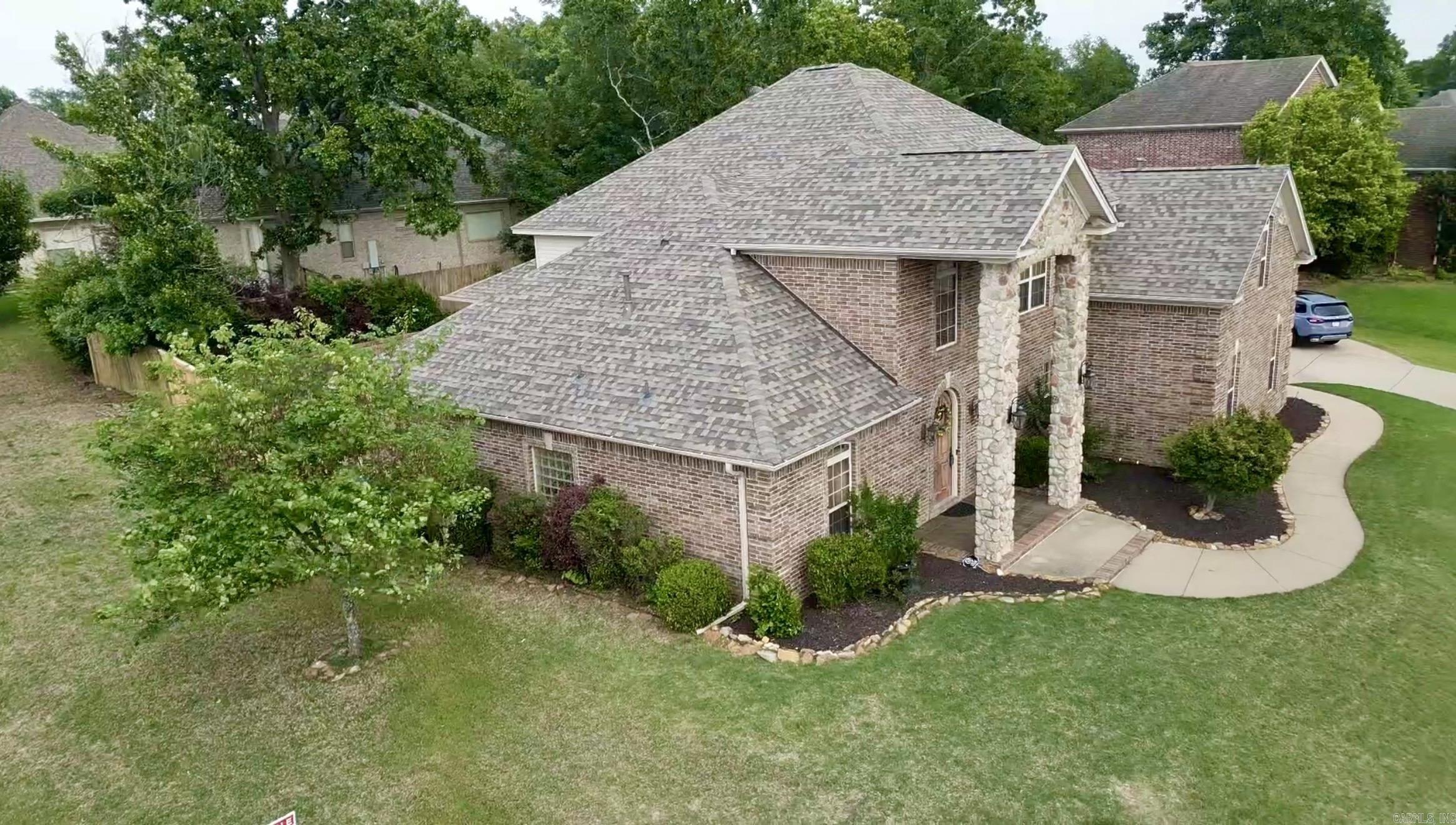 MILLERS CROSSING - Residential