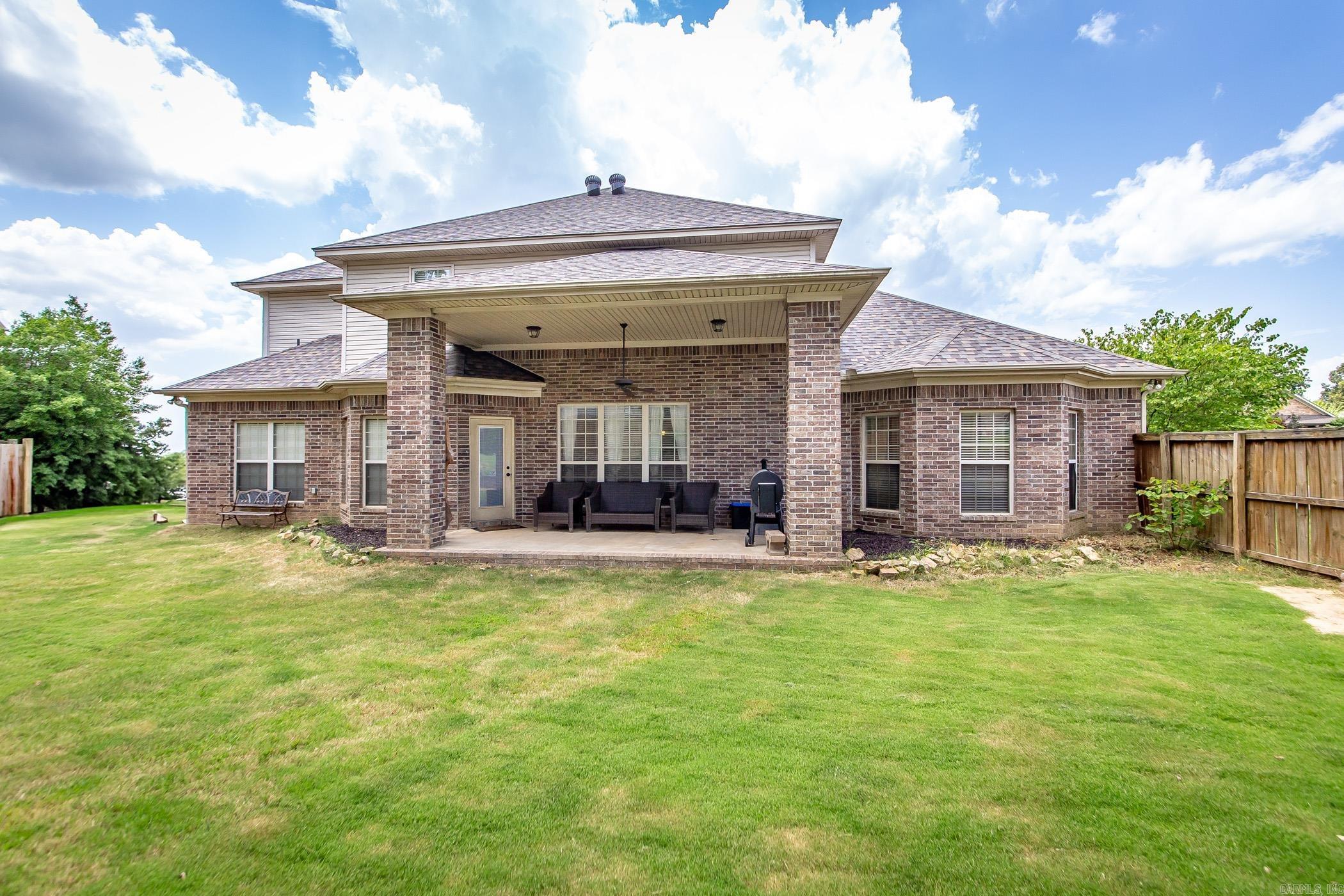 MILLERS CROSSING - Residential