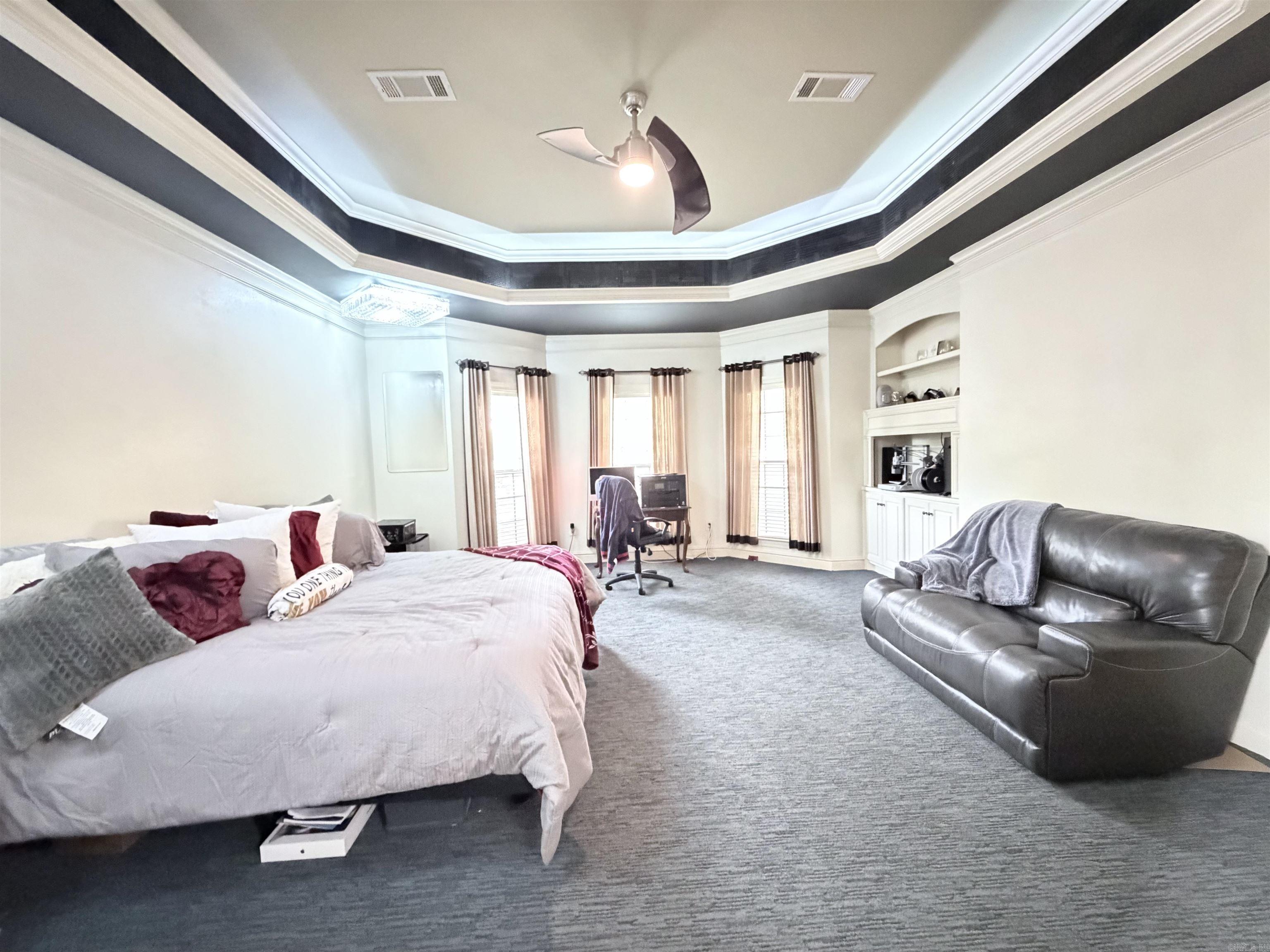 MILLERS CROSSING - Residential