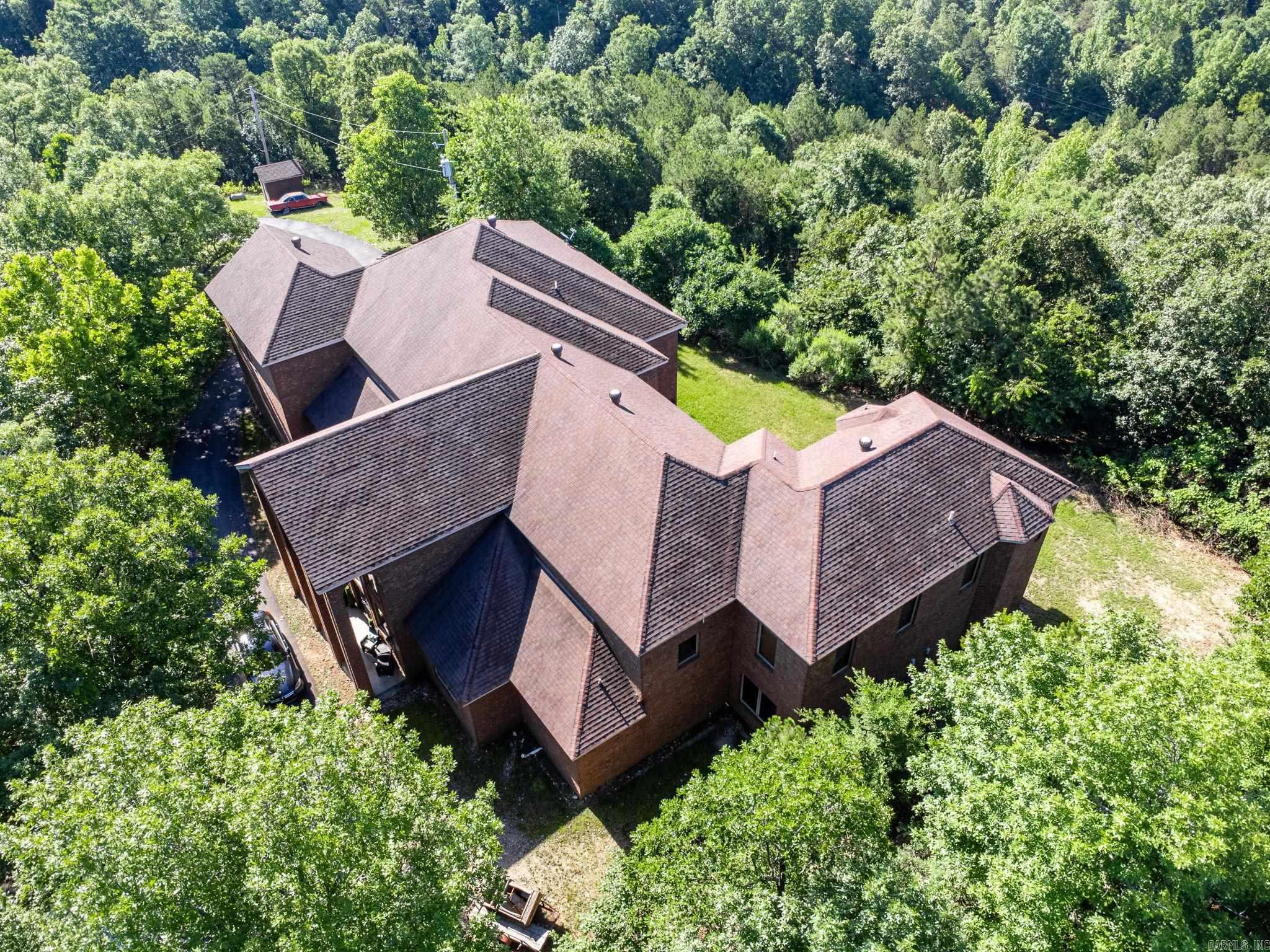EAGLE RIDGE ESTATES - Residential