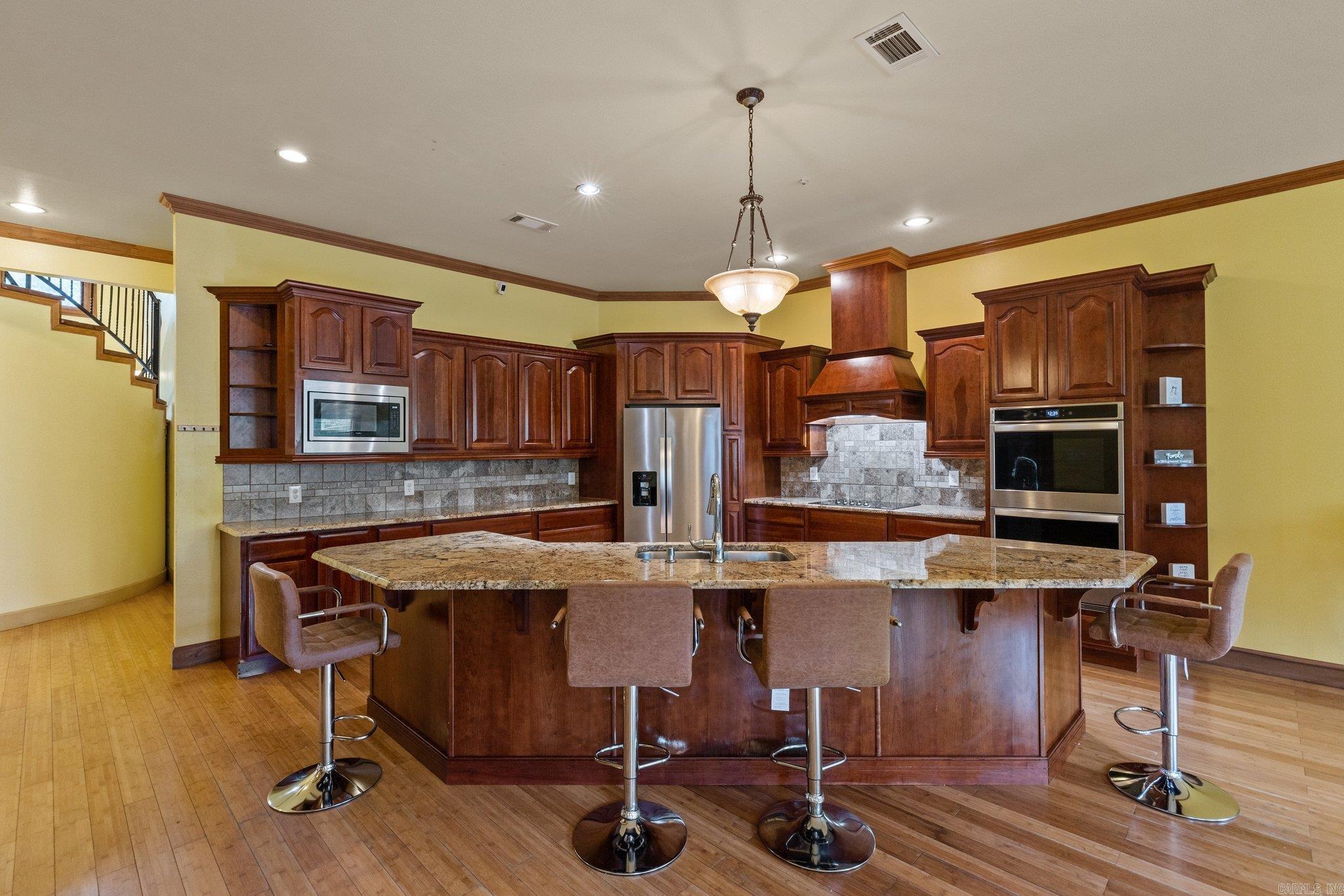 EAGLE RIDGE ESTATES - Residential