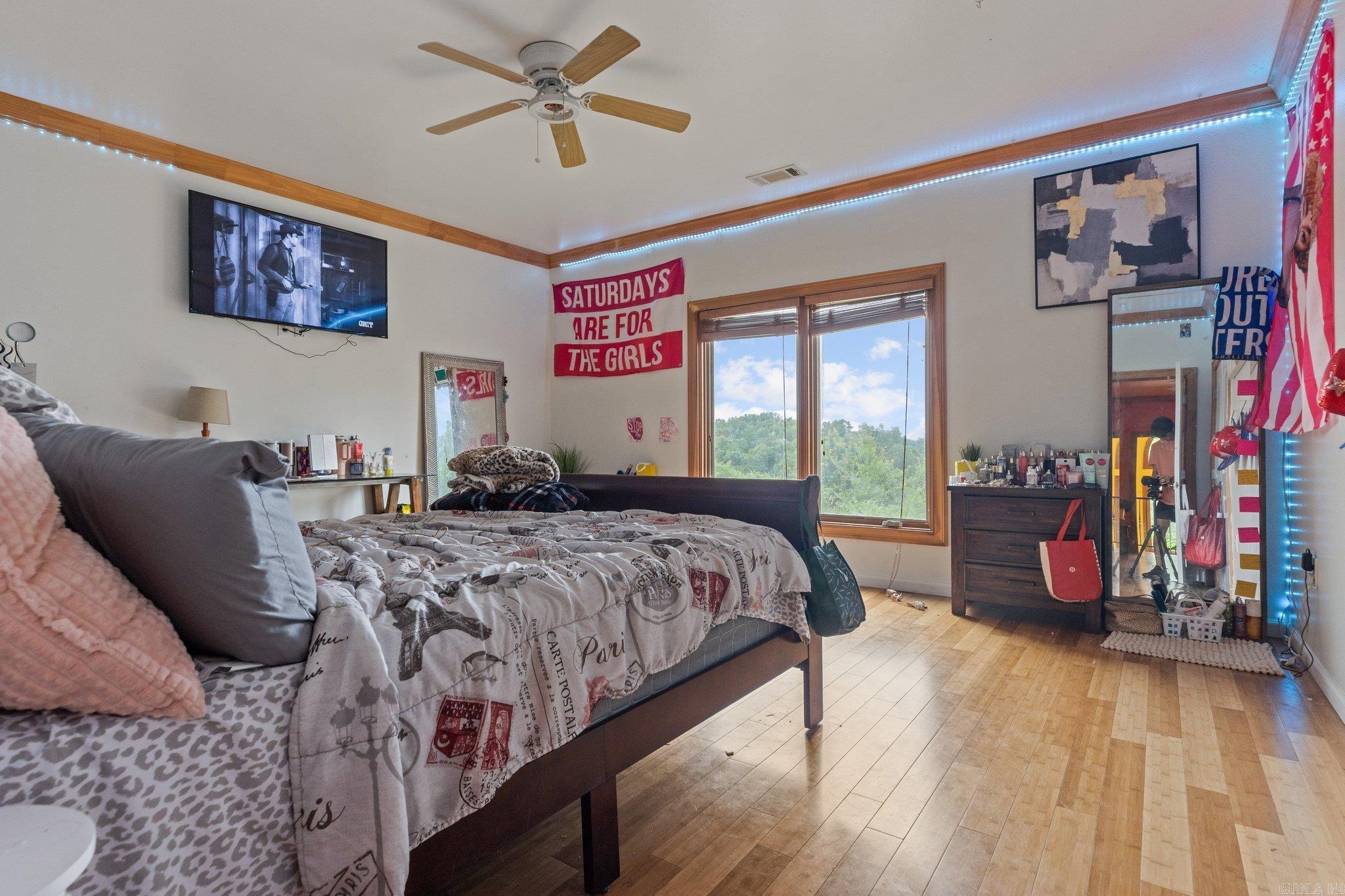 EAGLE RIDGE ESTATES - Residential