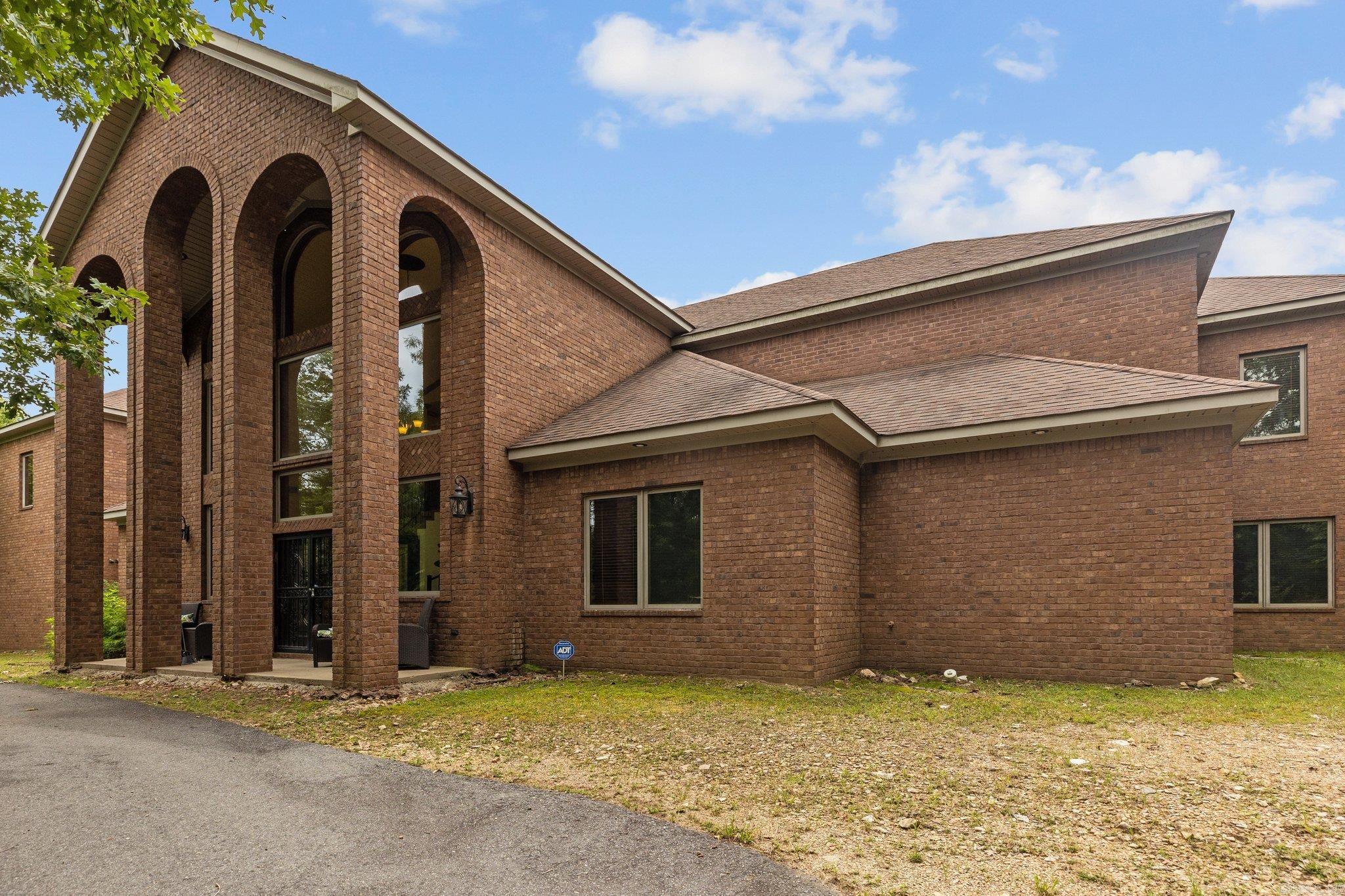 EAGLE RIDGE ESTATES - Residential