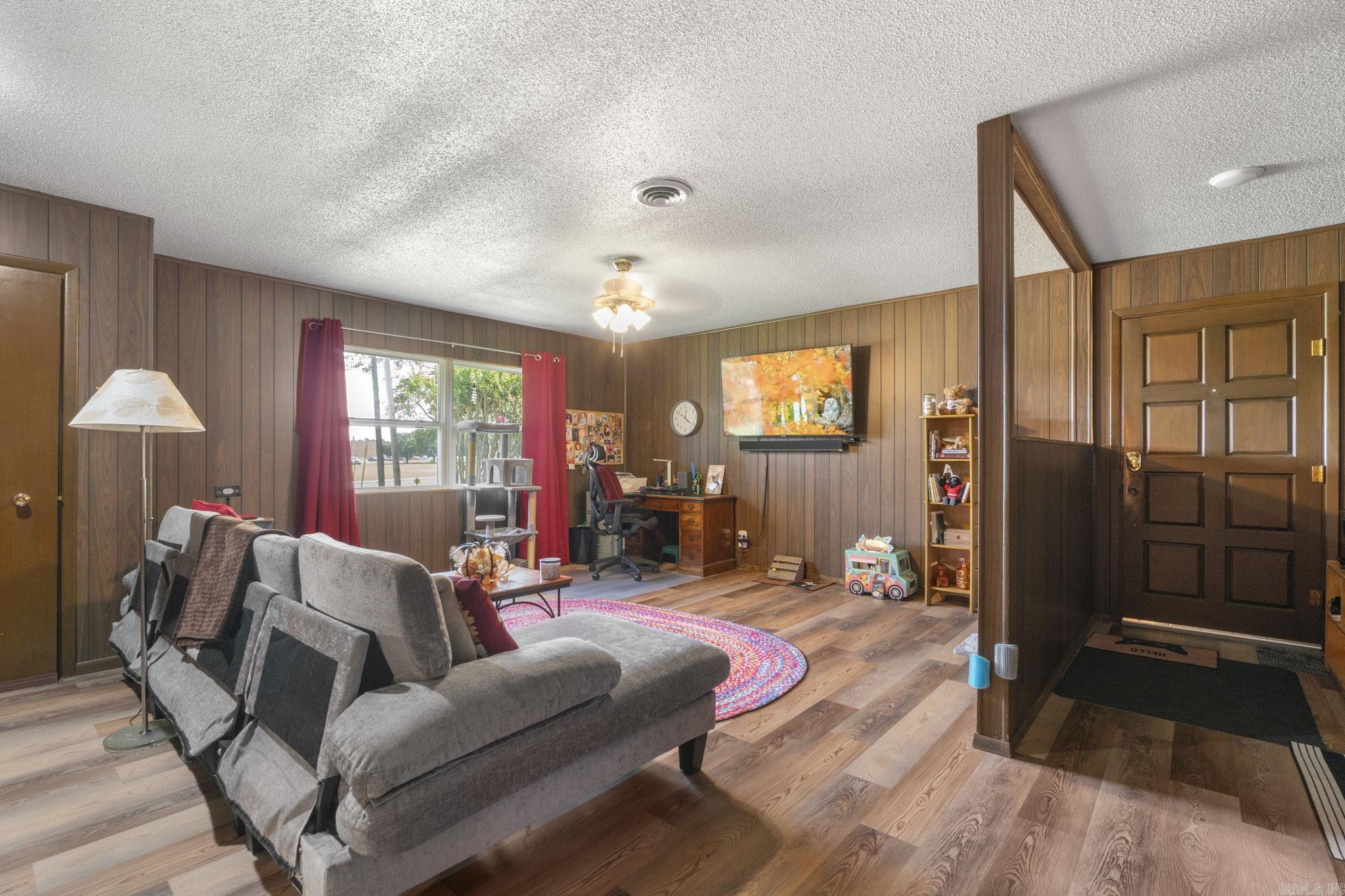 RSVL  BY SECTION - Residential