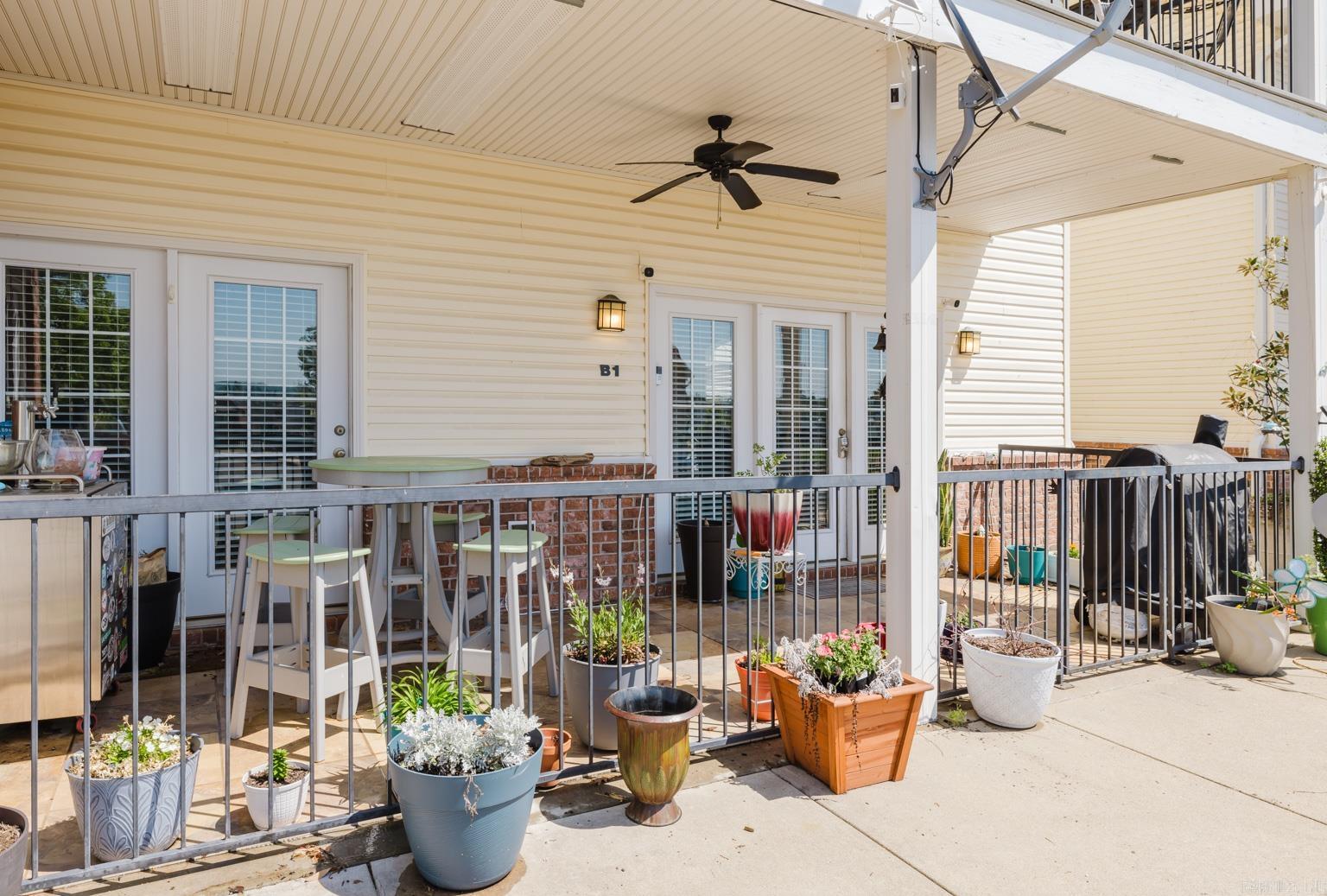 Moonlight Cove Vill - Residential