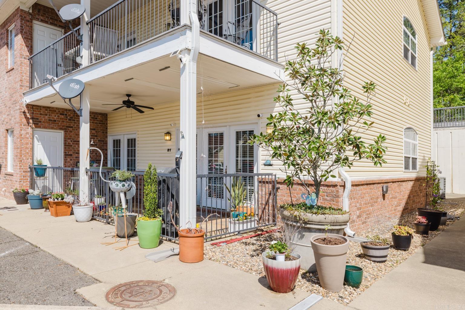 Moonlight Cove Vill - Residential