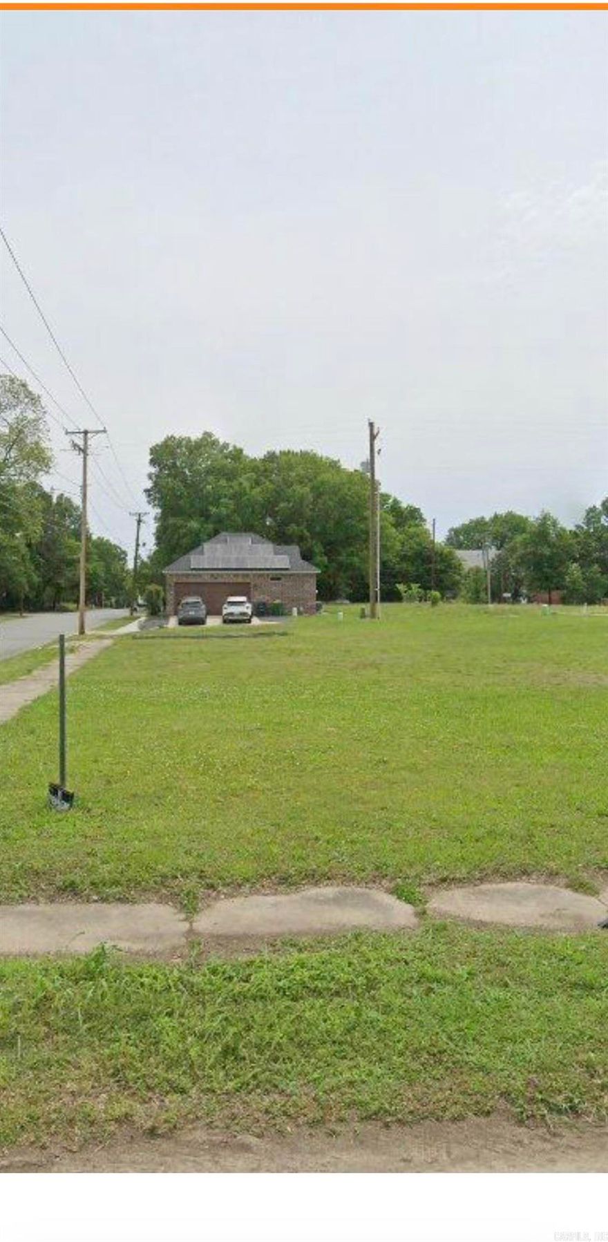 Great corner lot with the lot next to it available to purchase if you want a bigger lot. In a nice area of new homes. Alley in back.