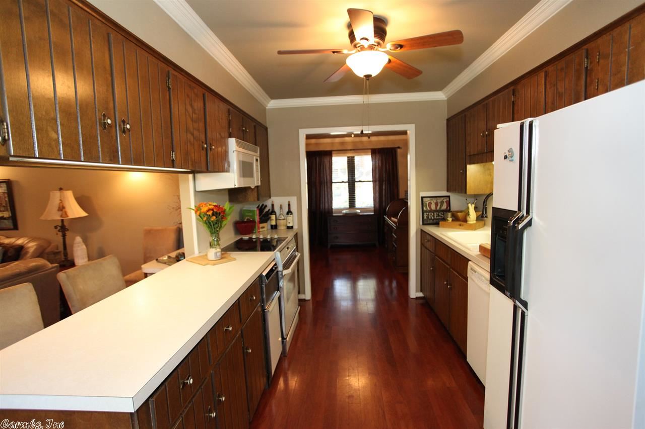 FOXWOOD J - Residential