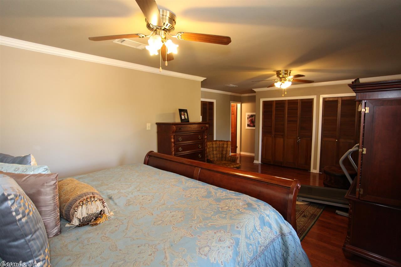 FOXWOOD J - Residential