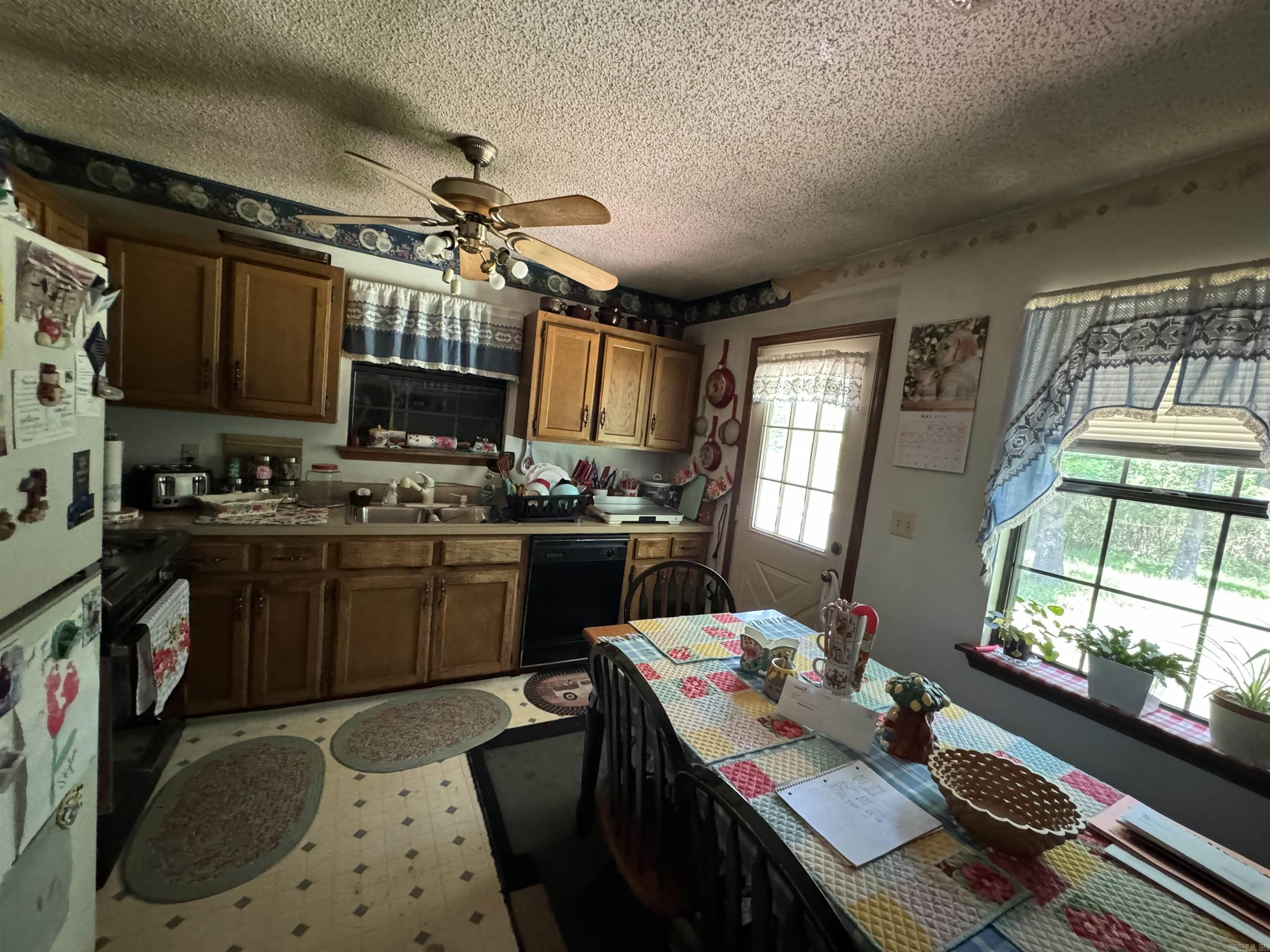 PEACH TREE - Residential