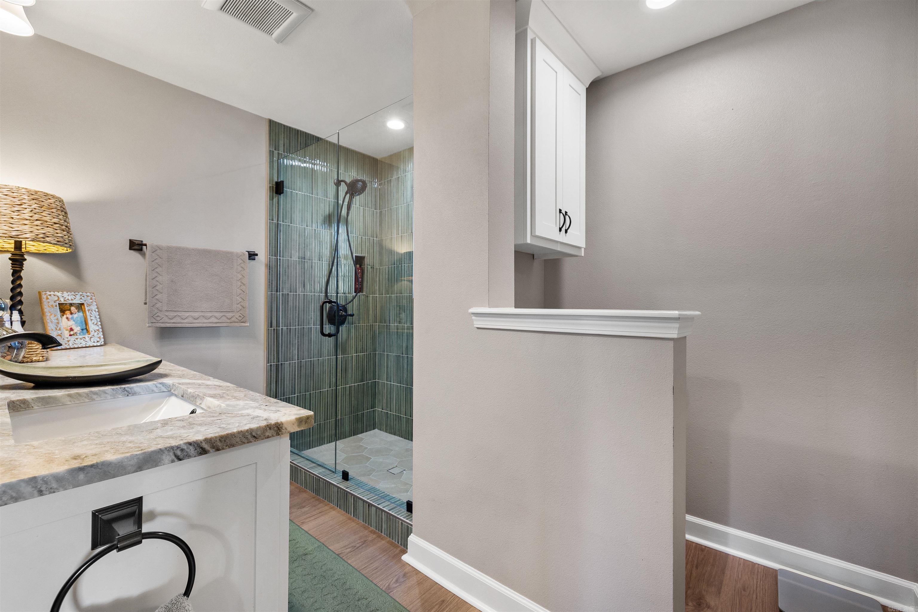 COLONY WEST - Residential