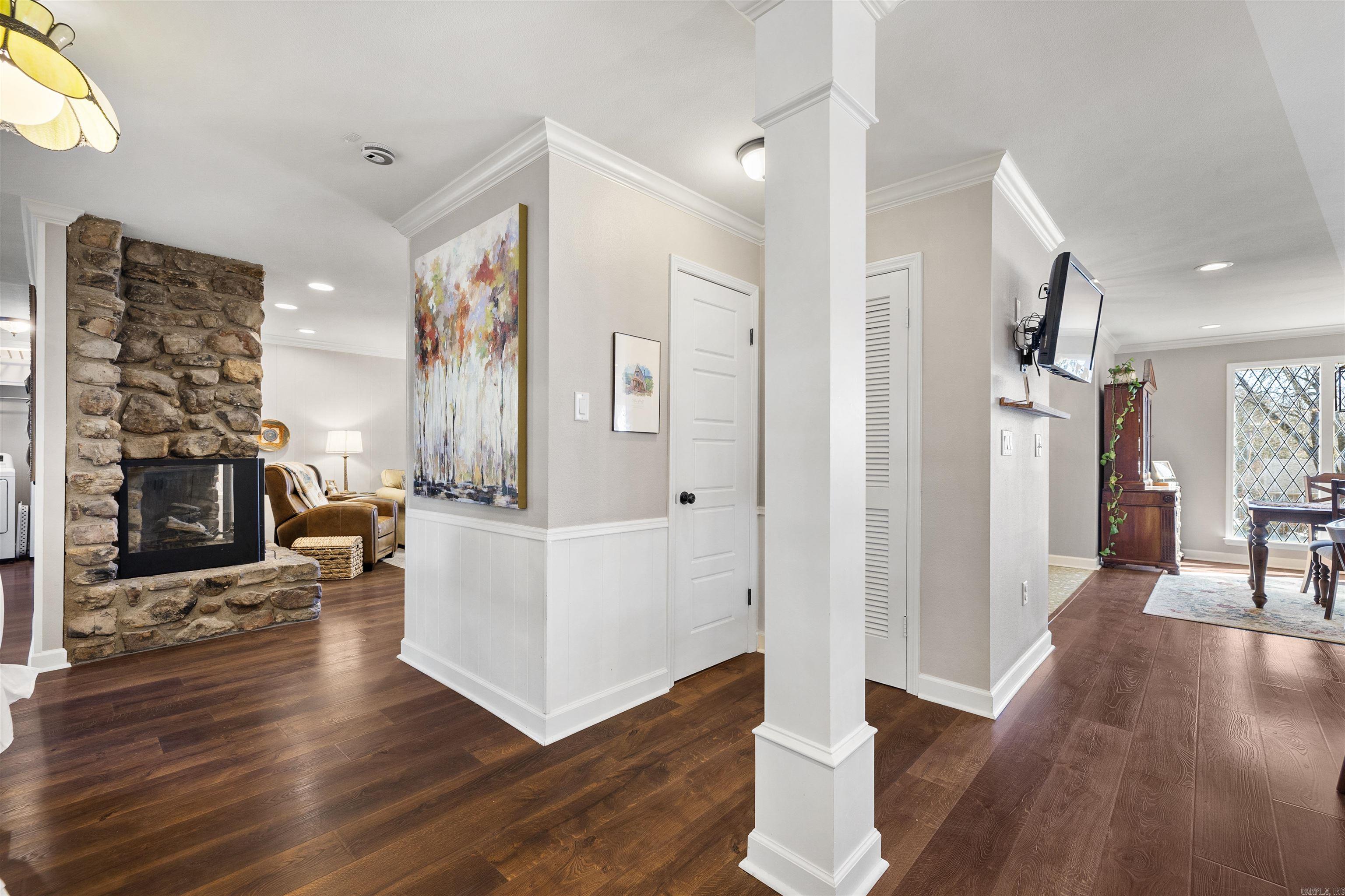 COLONY WEST - Residential