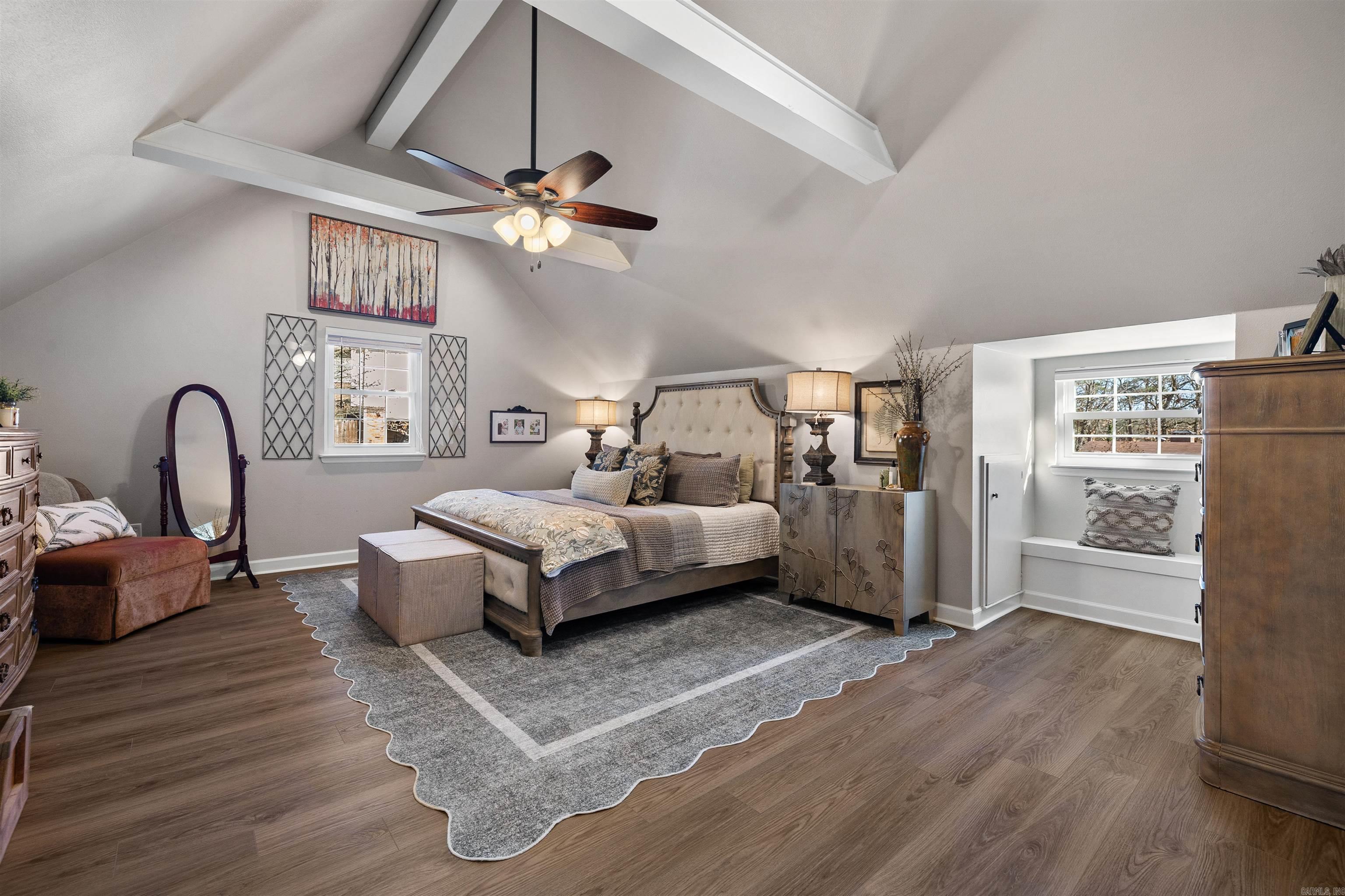 COLONY WEST - Residential