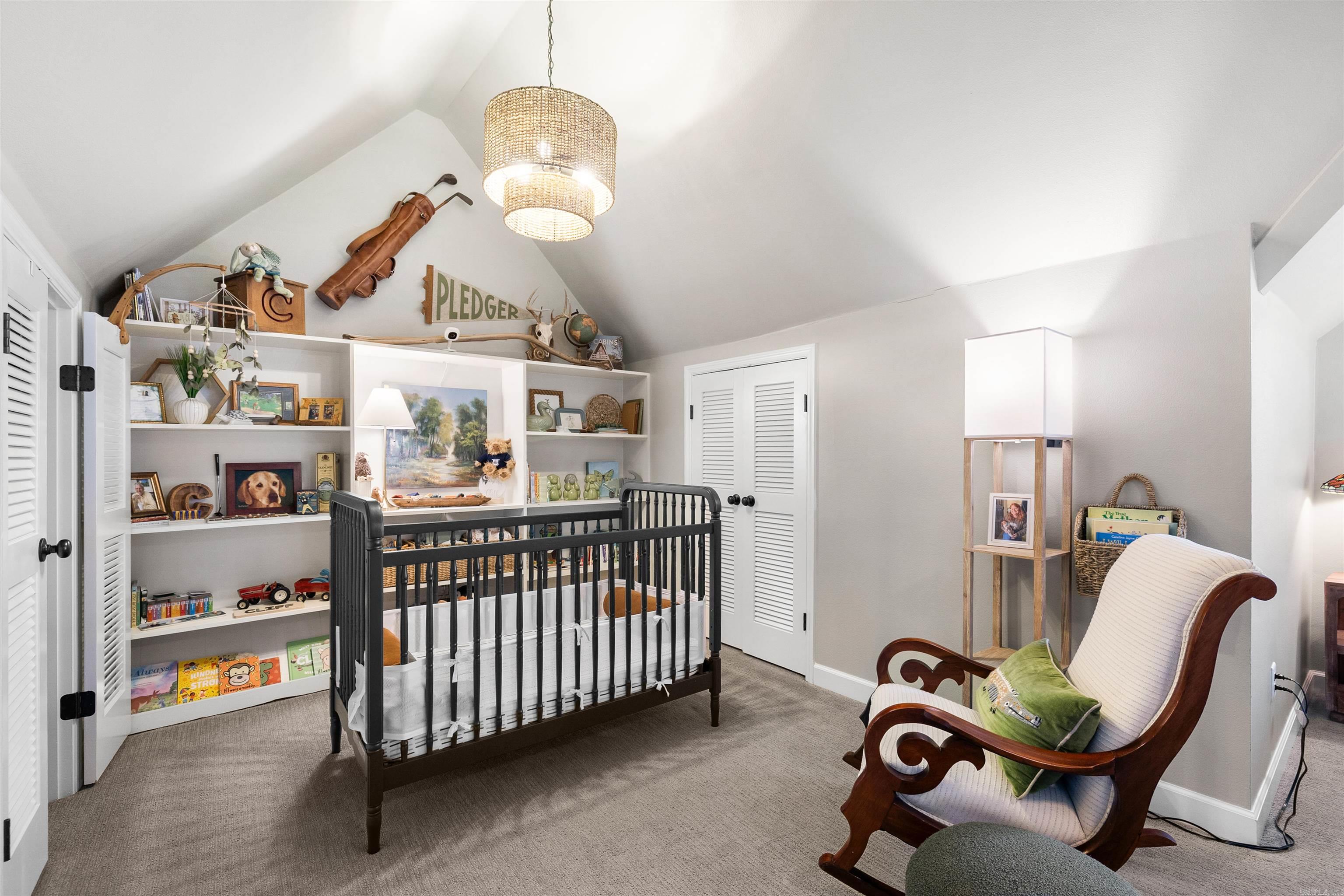 COLONY WEST - Residential