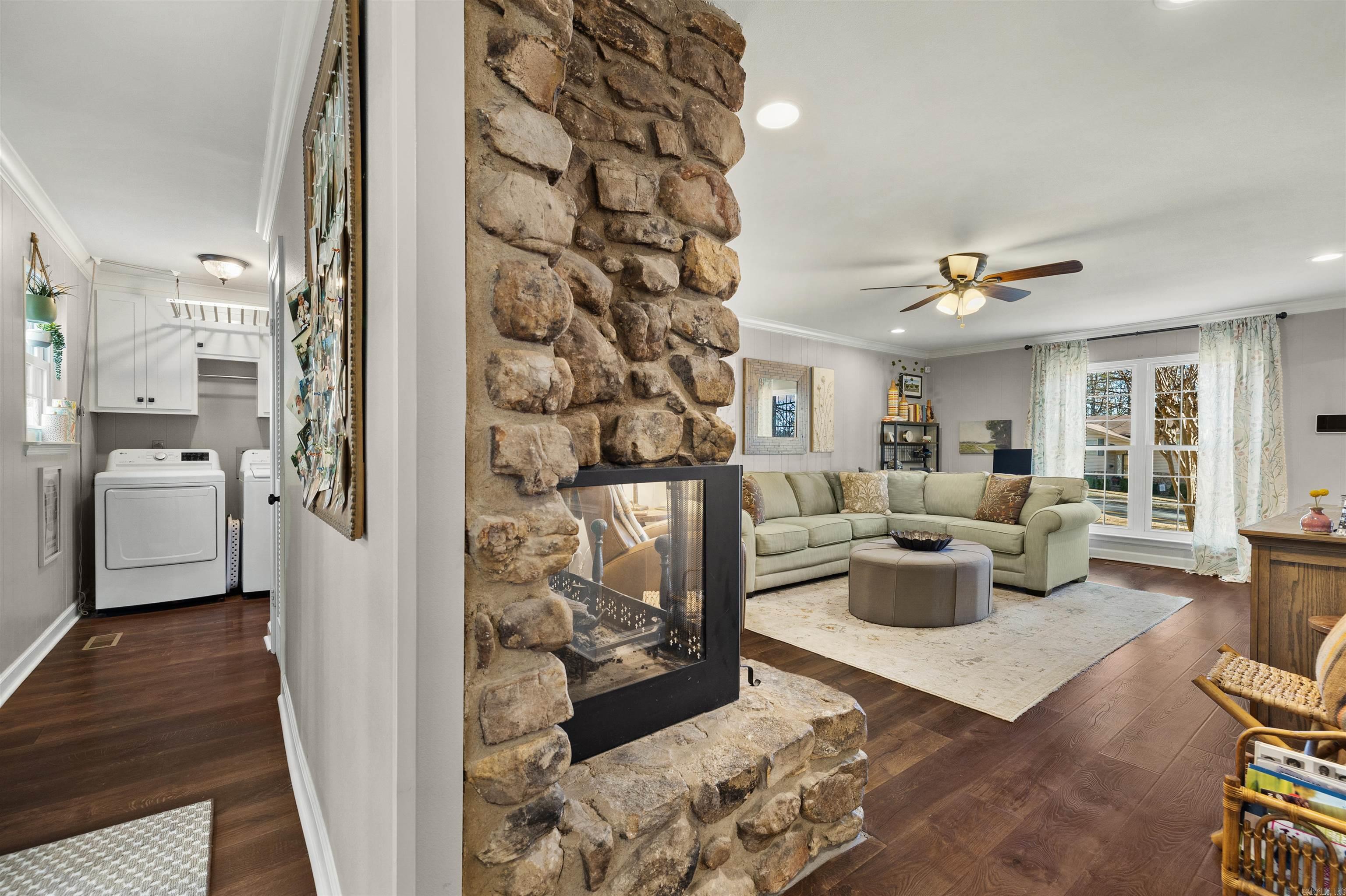 COLONY WEST - Residential