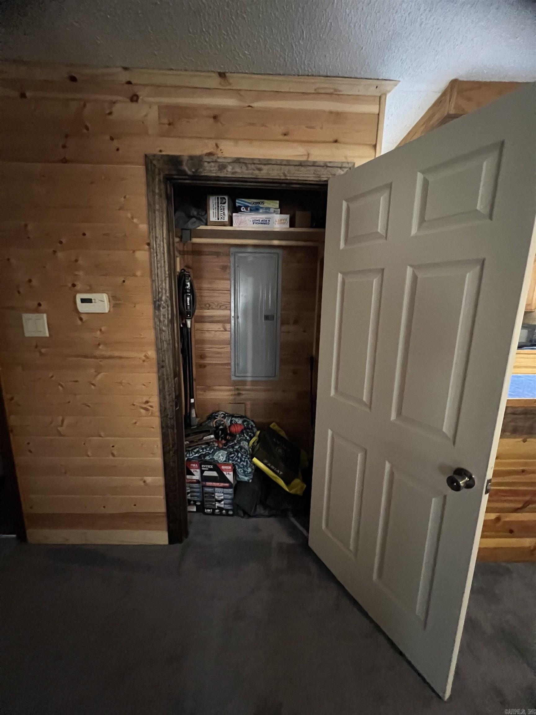 LAKEVIEW - Residential