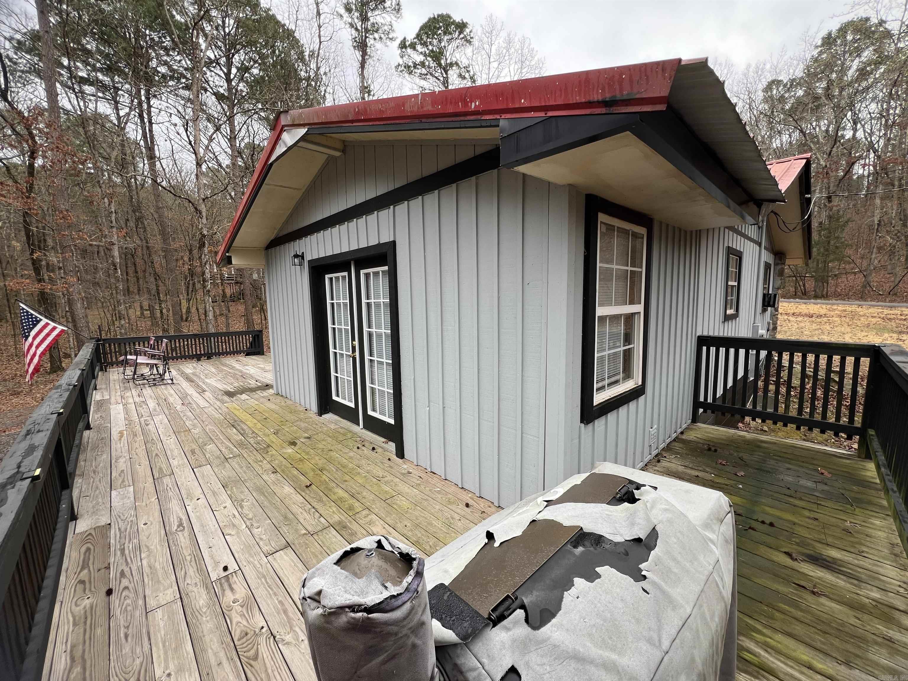 LAKEVIEW - Residential