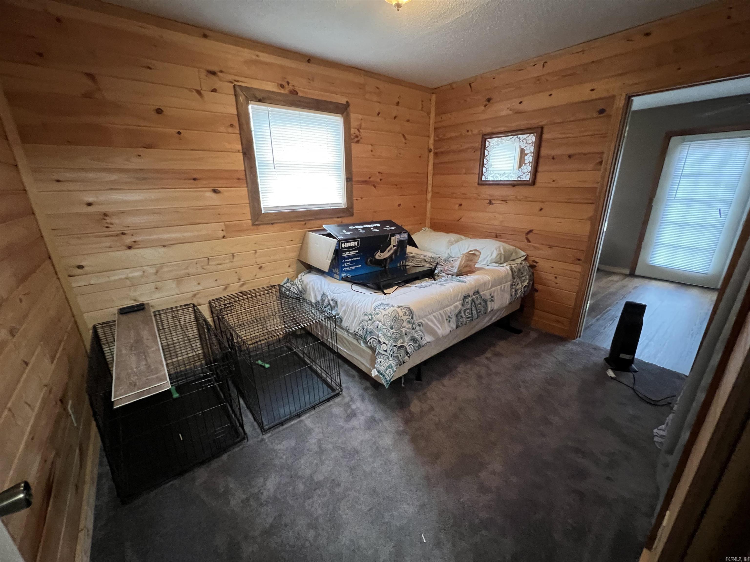 LAKEVIEW - Residential