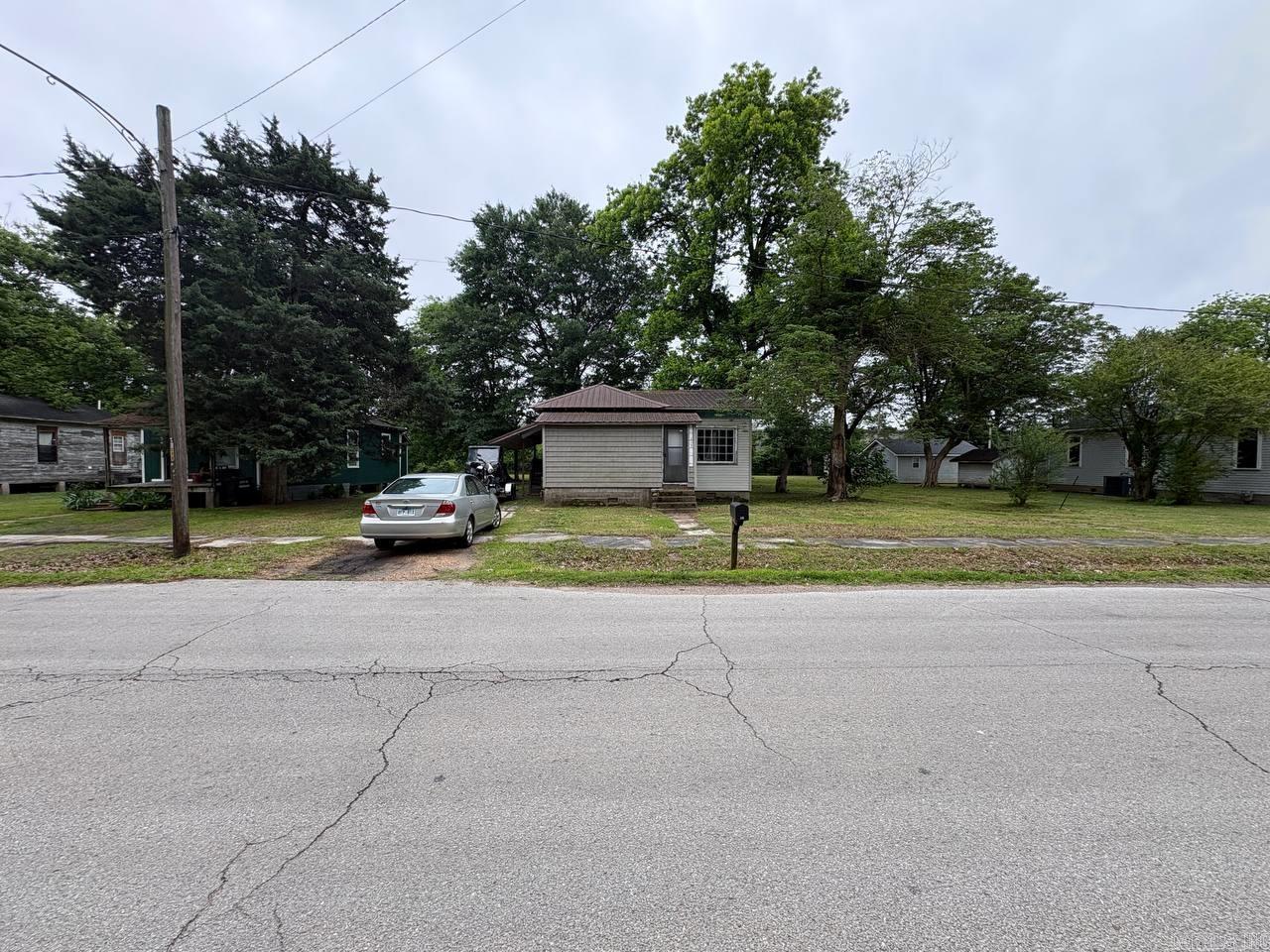 POINSETT LUMBER & MFG CO 4TH - Residential