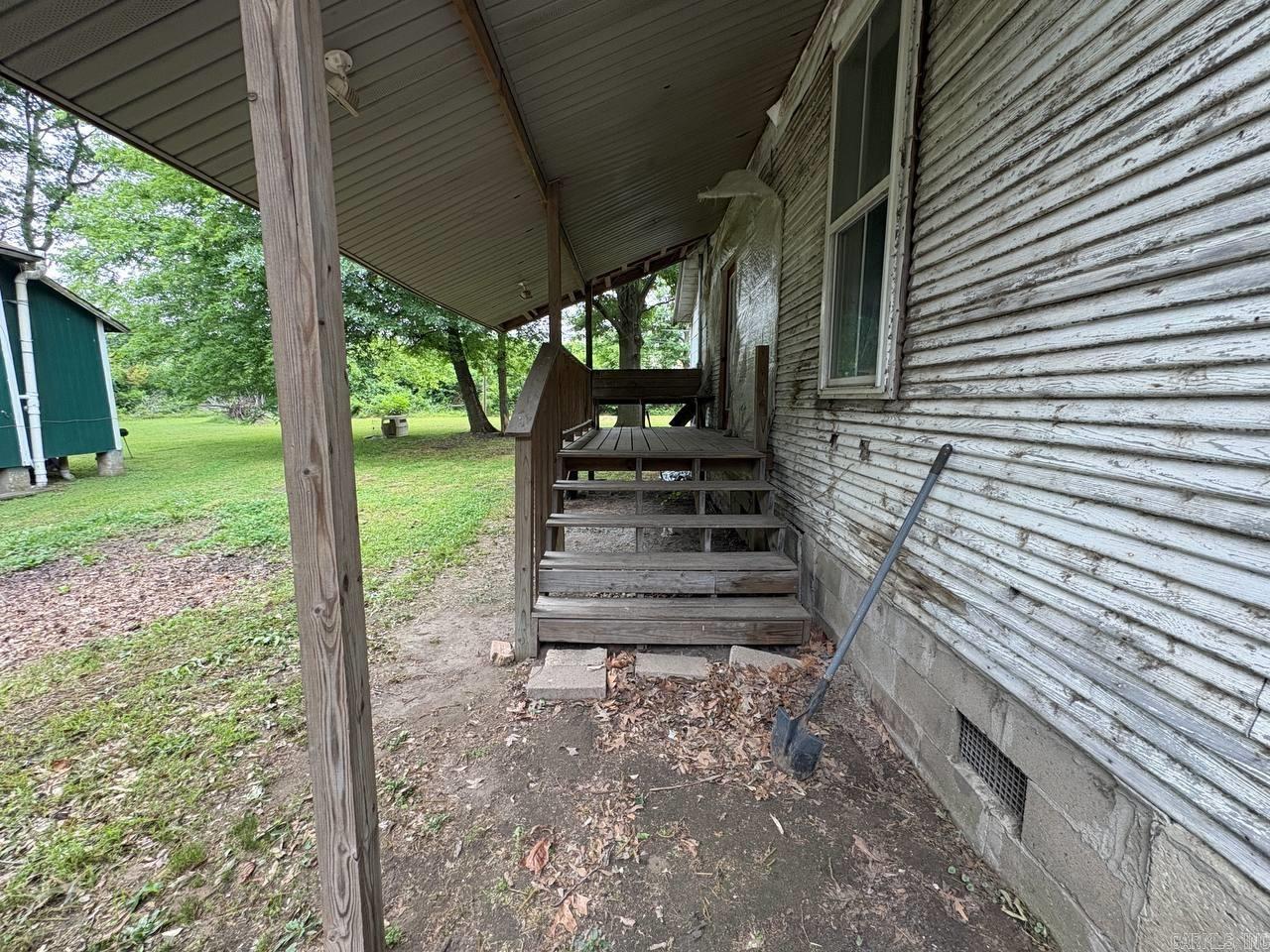 POINSETT LUMBER & MFG CO 4TH - Residential