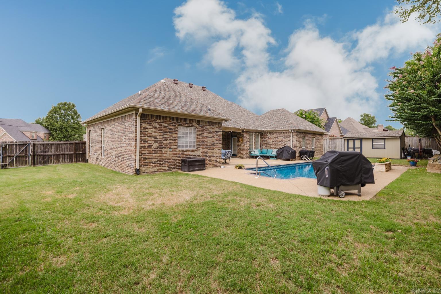 WESTPOINTE - Residential