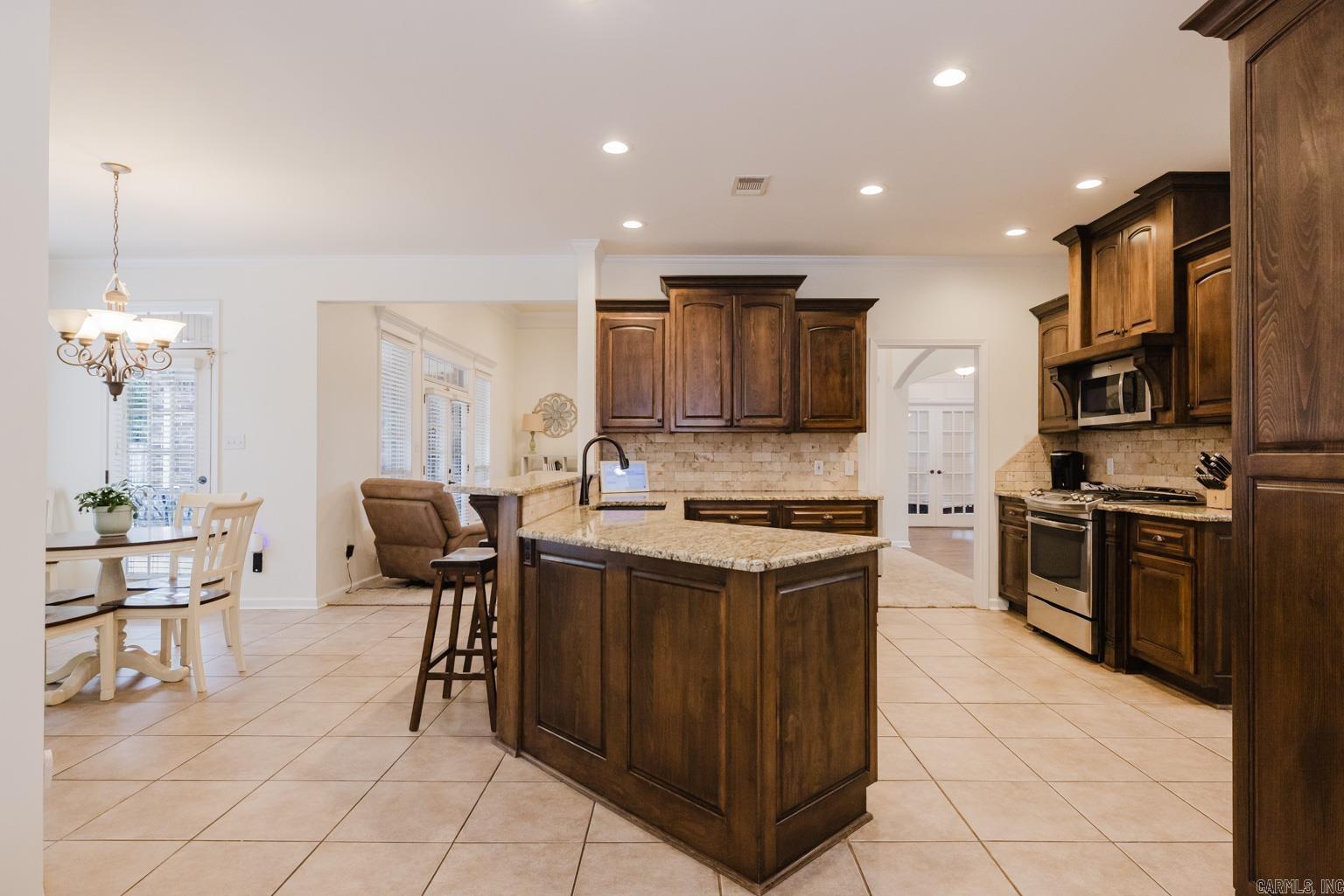 WESTPOINTE - Residential