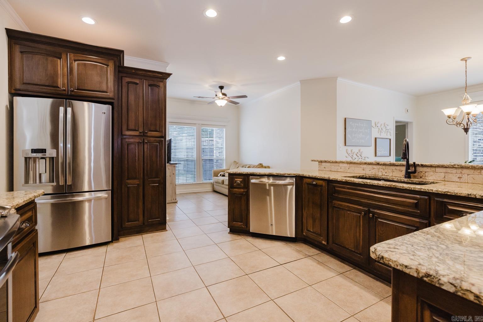 WESTPOINTE - Residential