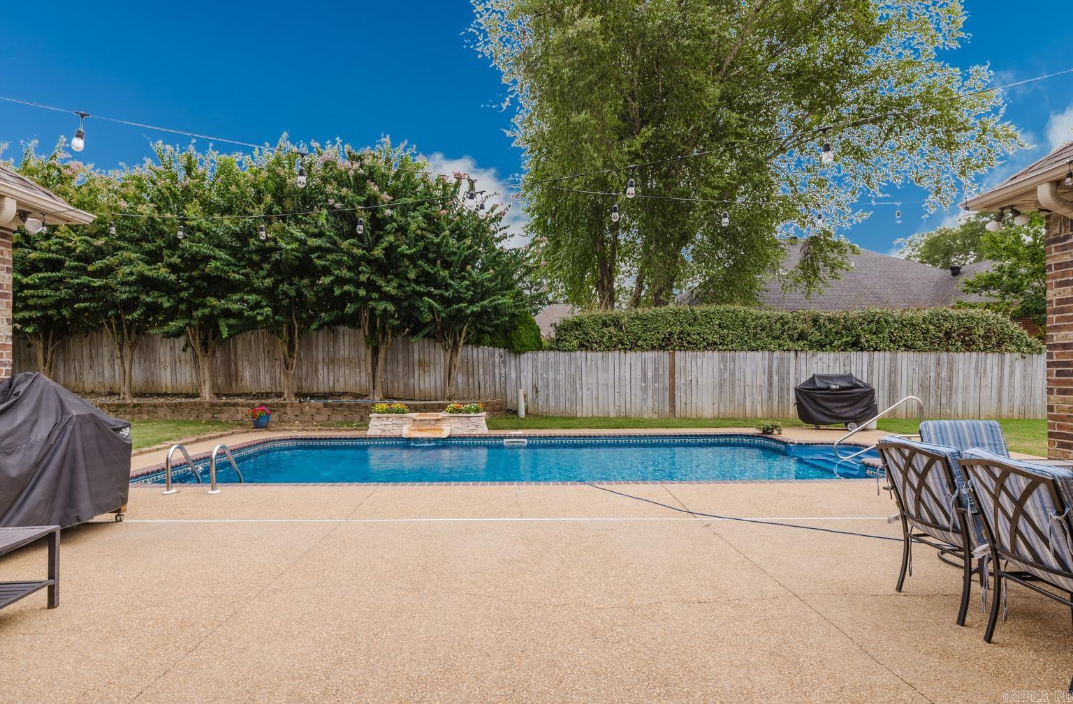 WESTPOINTE - Residential