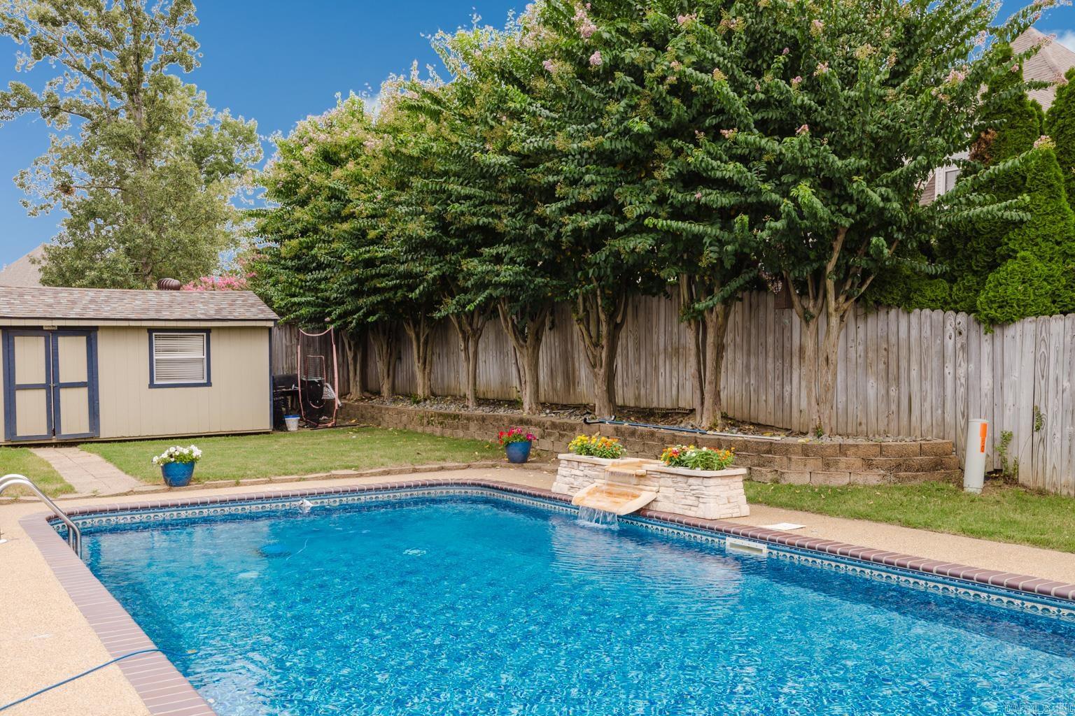 WESTPOINTE - Residential