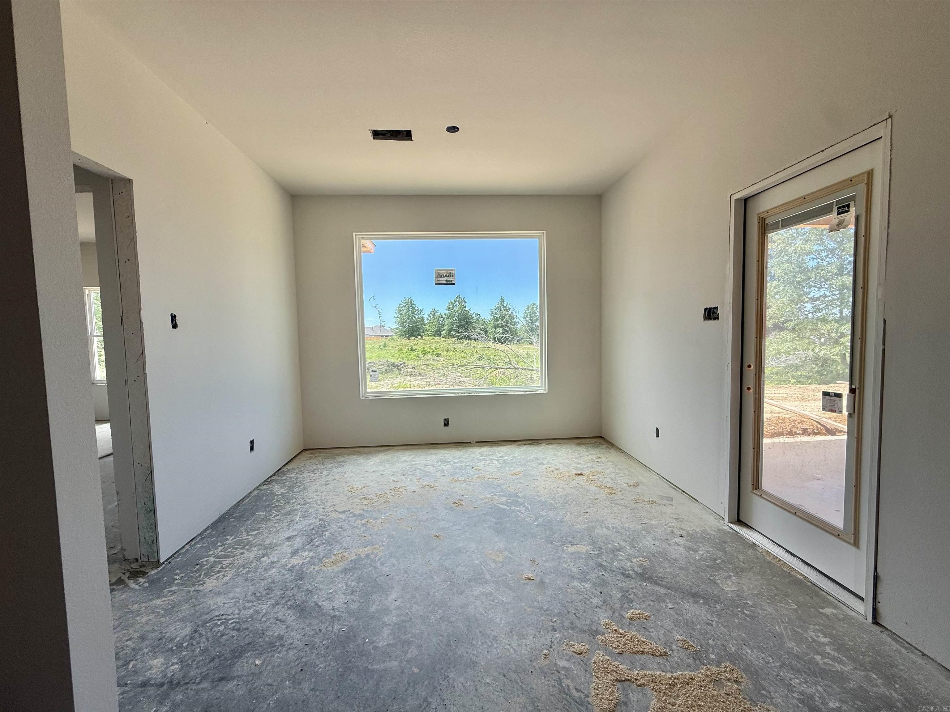 PLANTATION HILLS - Residential